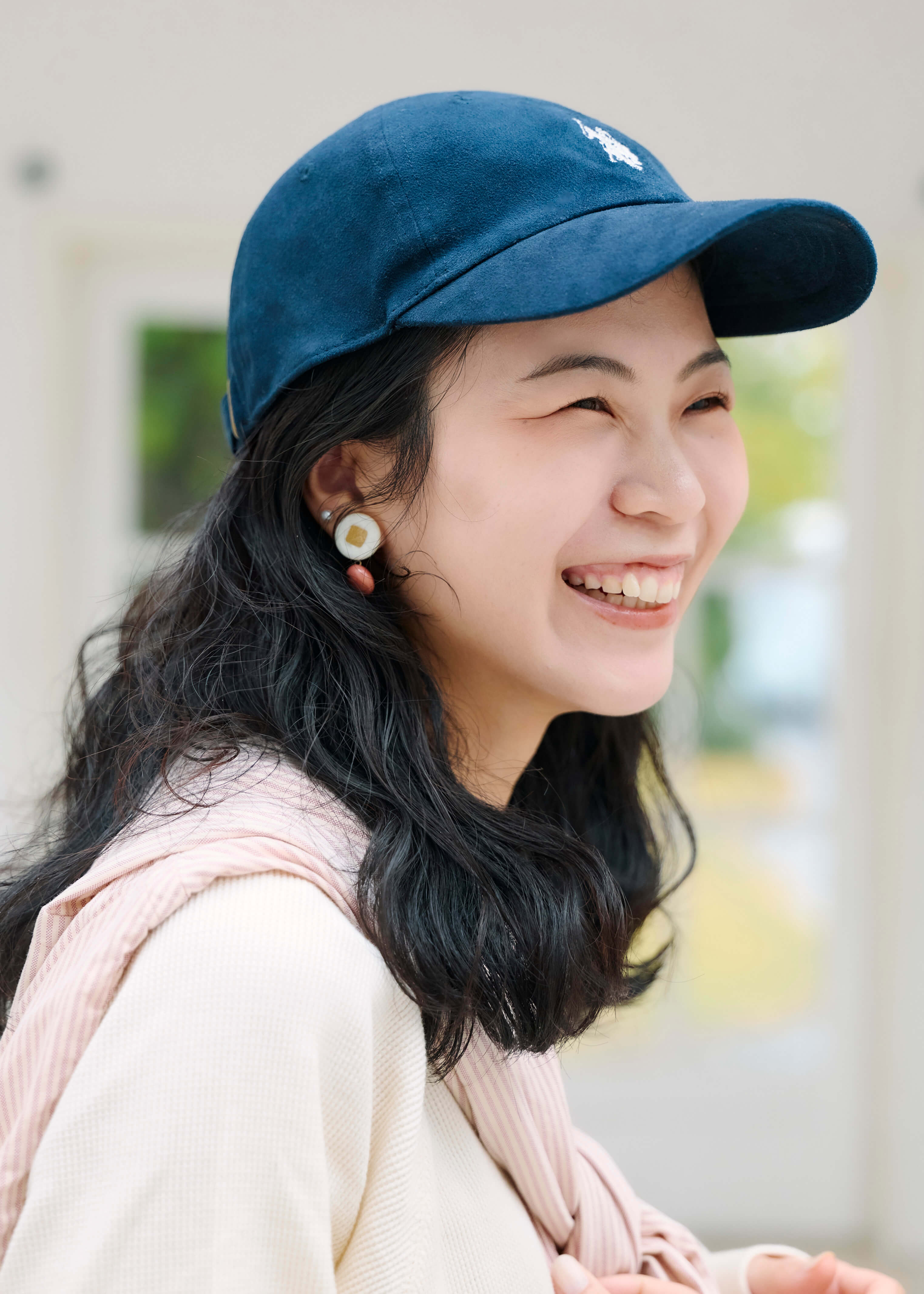 肌触りやわらかな、ワッフル編みのTシャツ ｜ スタッフのリアルな着こなし_WKt5n1