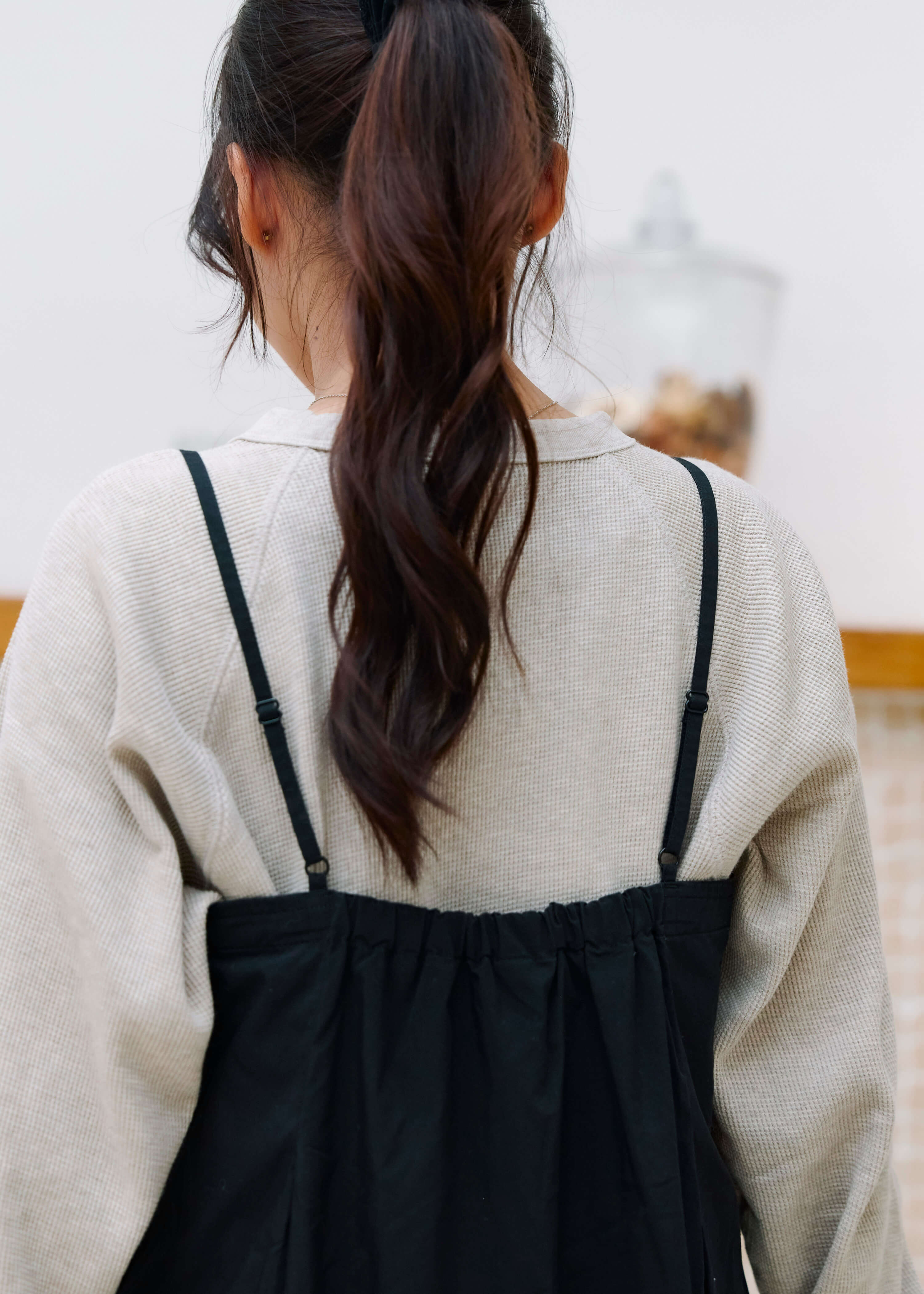 肌触りやわらかな、ワッフル編みのTシャツ ｜ スタッフのリアルな着こなし_FvH2Ru