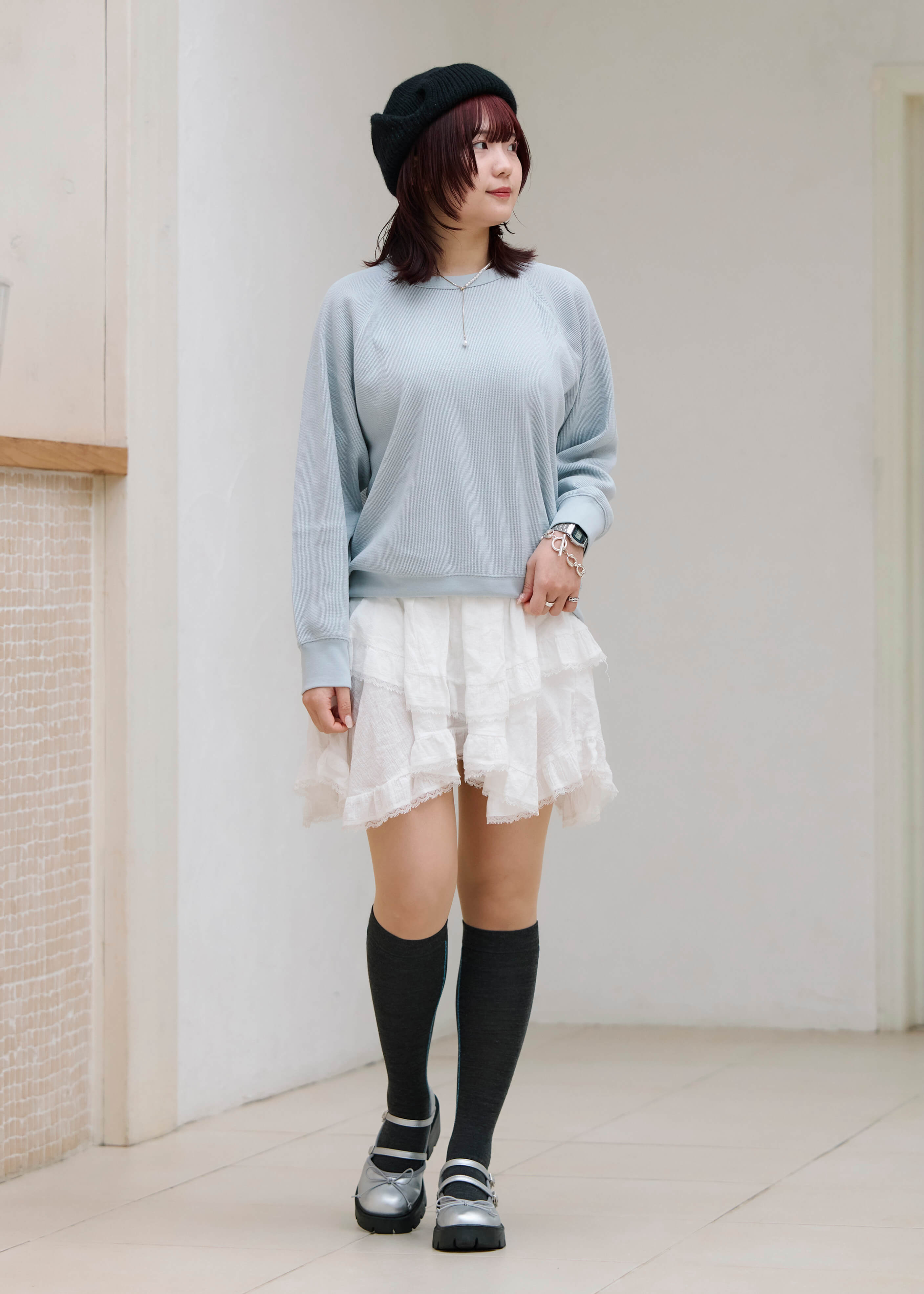 肌触りやわらかな、ワッフル編みのTシャツ ｜ スタッフのリアルな着こなし_MhPdZ7