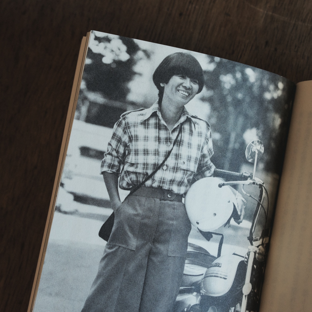 「使っていた人がいなくなっても、ものはずっと生き続ける」 高山なおみが読む、佐野洋子 ｜ MUJI BOOKS 文庫本「人と物」シリーズ_us0Cxn