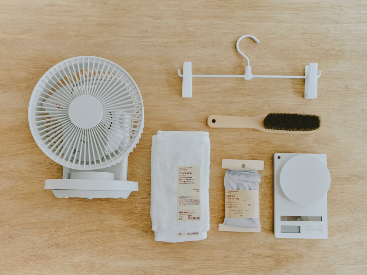 「ぬいぐるみを洗う人はやさしい」飯村諭さん | ふっくらパイルフェイスタオル ほか_J1hiph