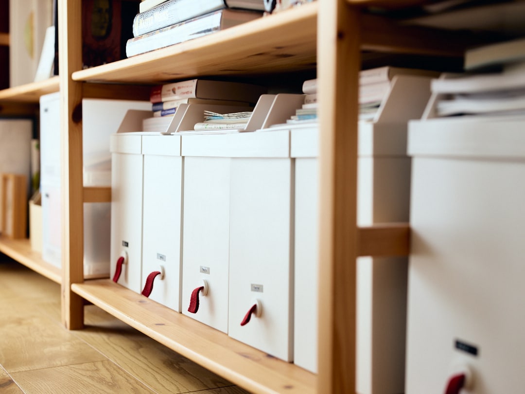 女性二人暮らし、二十年。名前のつかない関係の中で考えた。「“普通”の暮らしってなんだろう」はらだ有彩さん_1tvJTR