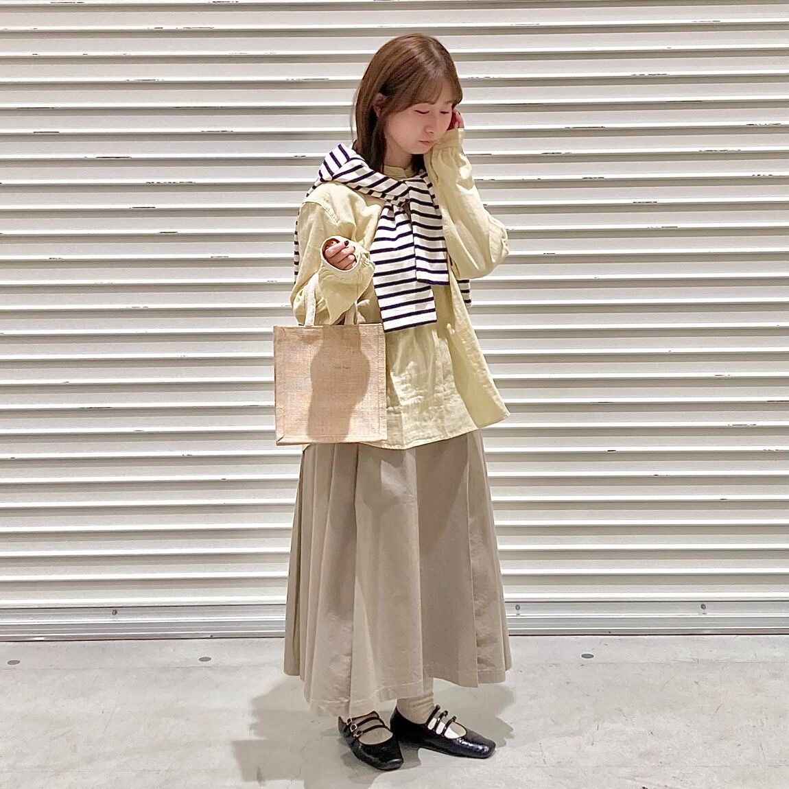 【スタッフコーディネート】絶妙な生地感で重ね着しやすい、スウェットスタイル_AYy7SQ