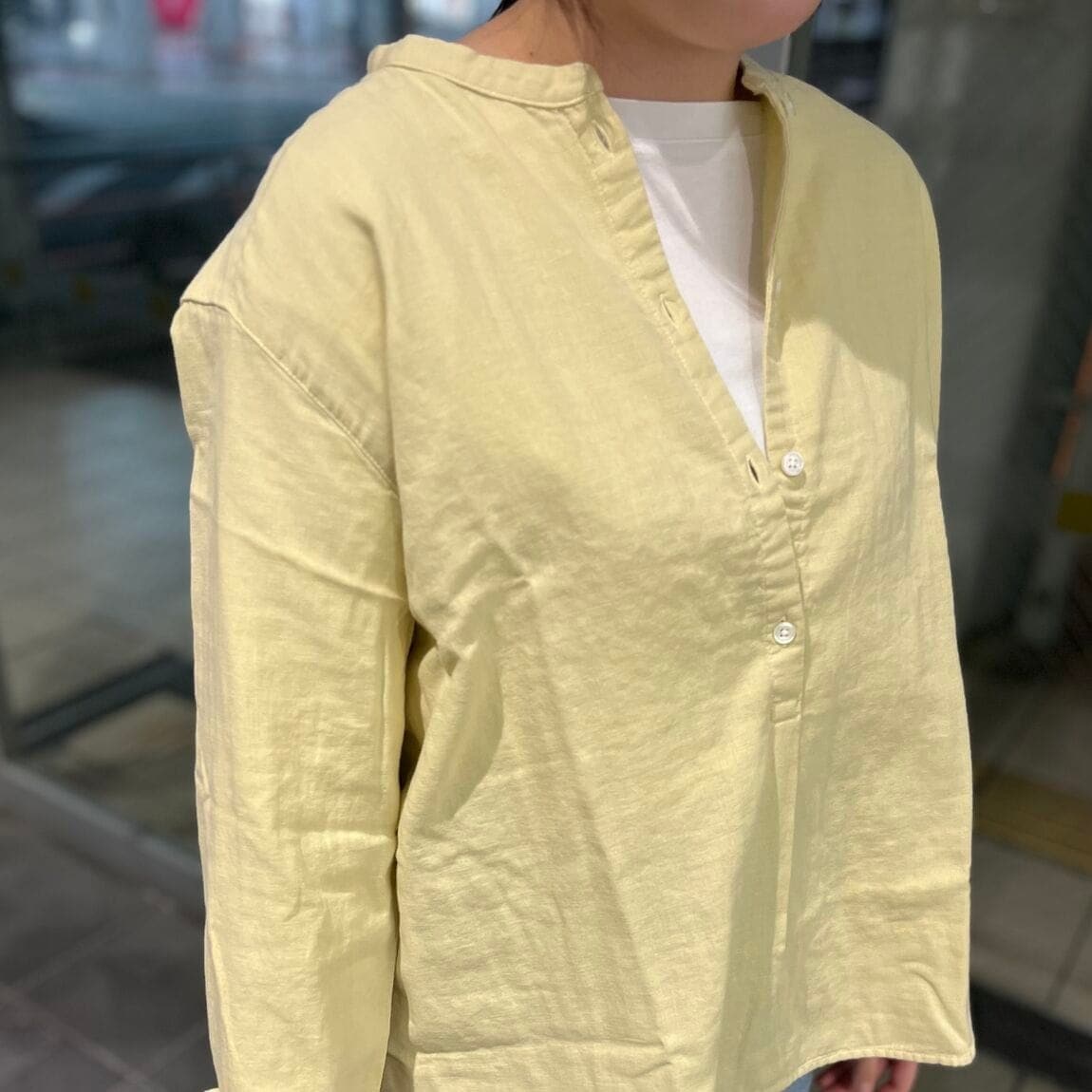 【スタッフコーディネート】天然繊維で、軽い。カポックを着て、街に出る_MRT8ac