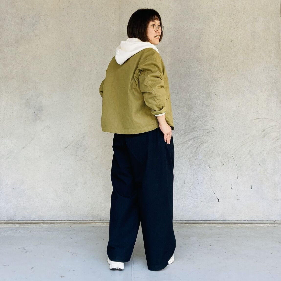【スタッフコーディネート】天然繊維で、軽い。カポックを着て、街に出る_cZ0HS5