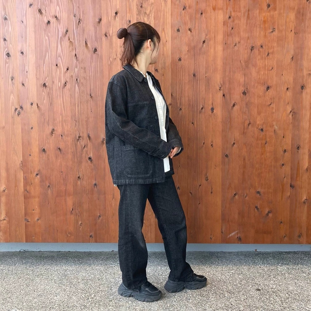 【スタッフコーディネート】天然繊維で、軽い。カポックを着て、街に出る_gt56gN