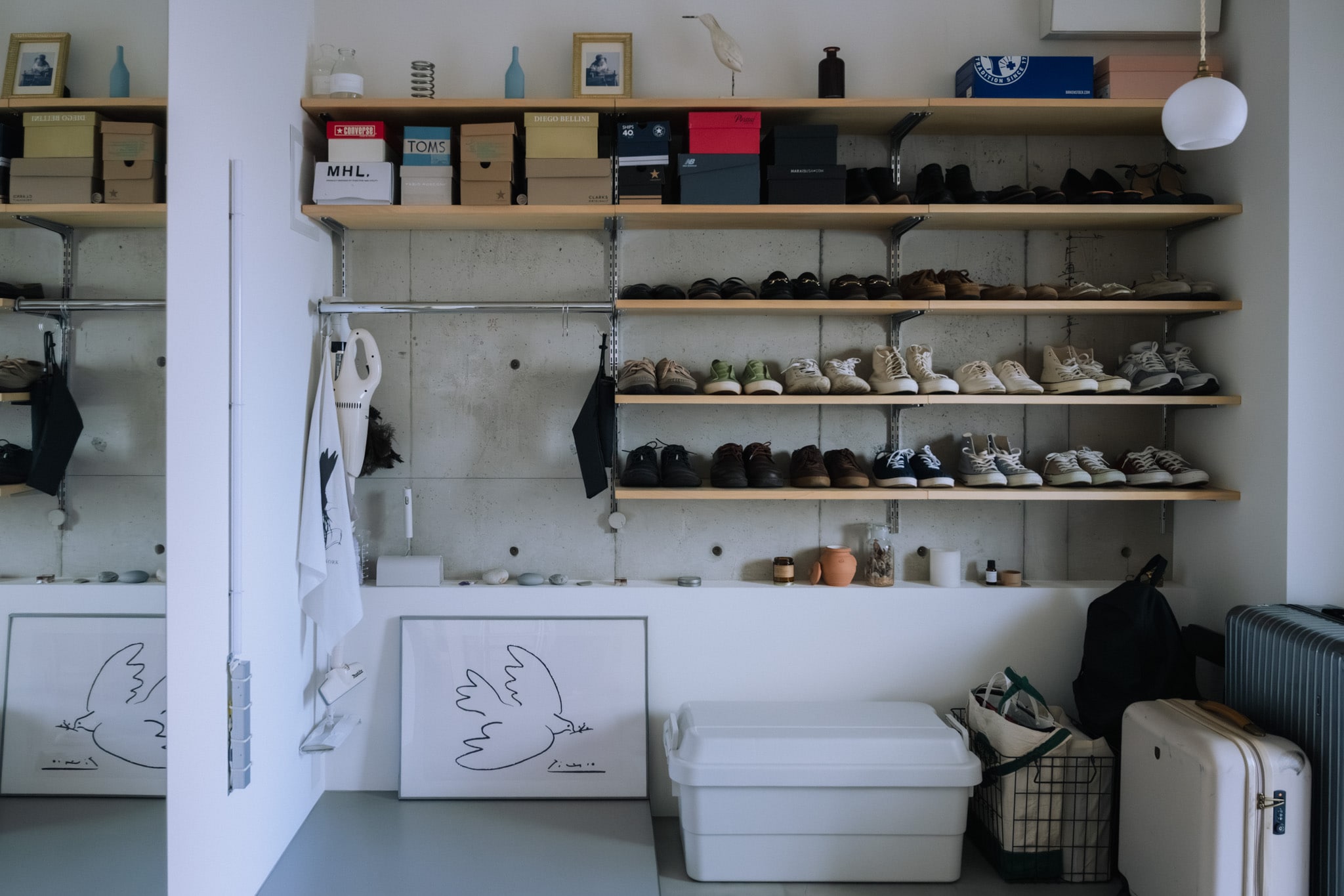 「ものが増えすぎたら、またバランスを整える。そのくり返し」小林杏奈さん_9MHEXb