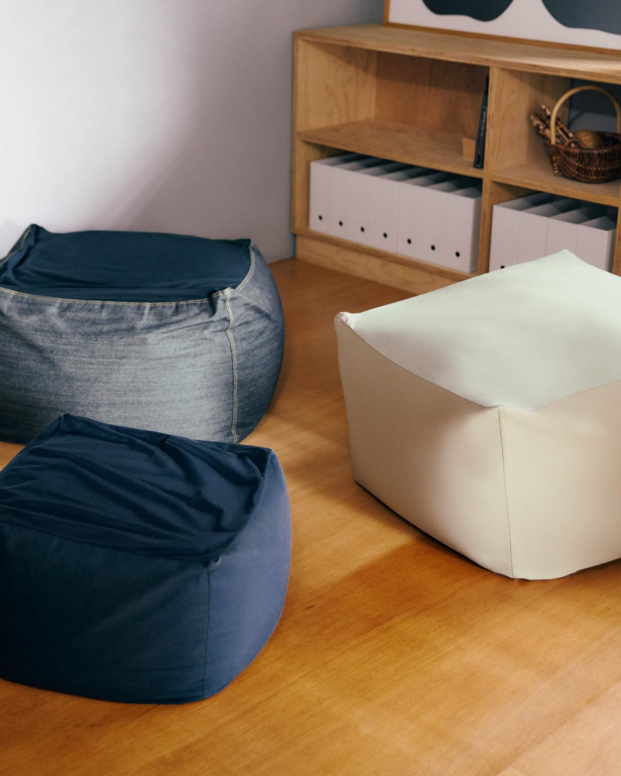 かたちを決めない、自由なくつろぎ ｜ 体にフィットするソファ_Zq94CN