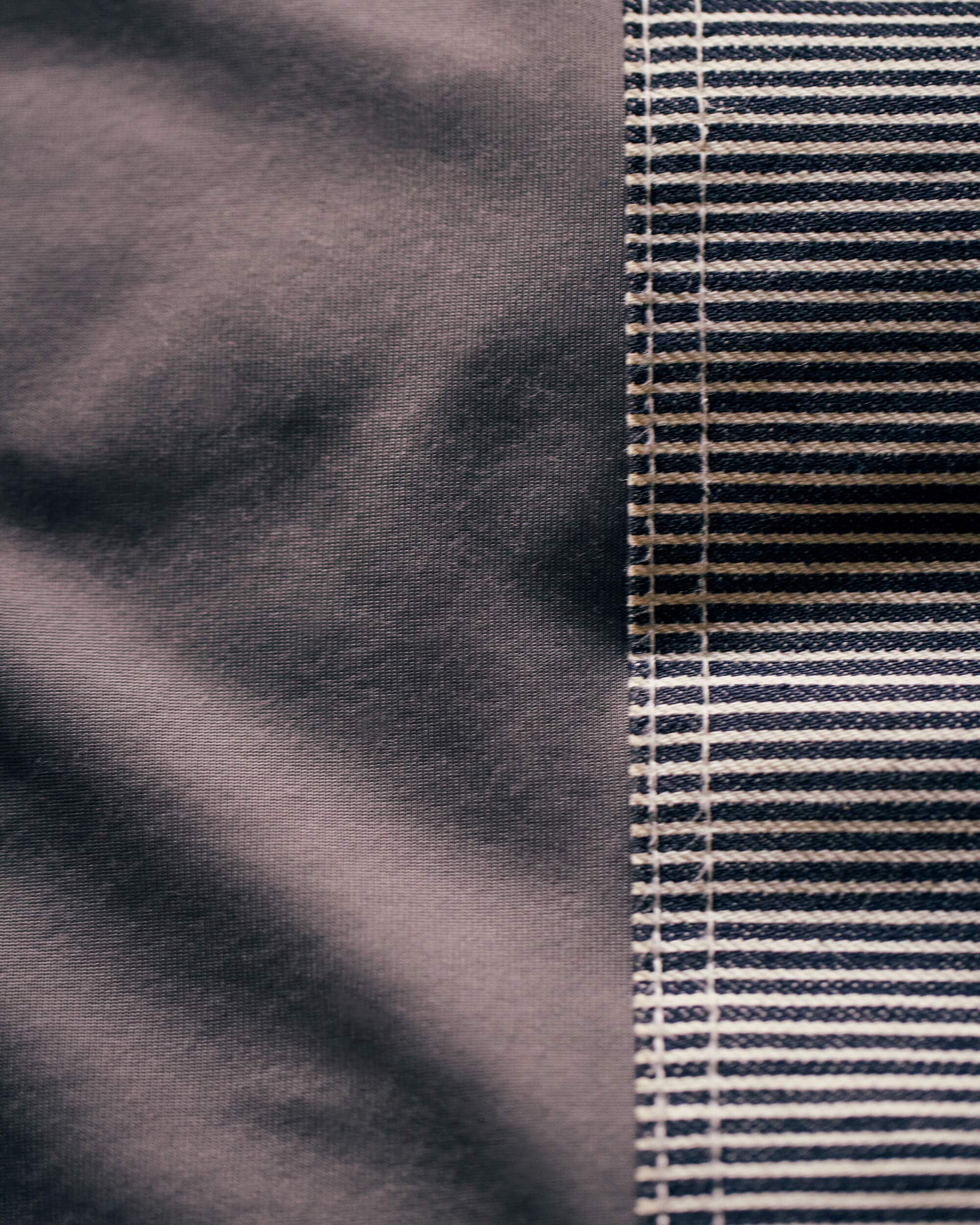 かたちを決めない、自由なくつろぎ ｜ 体にフィットするソファ_Lw7cpU