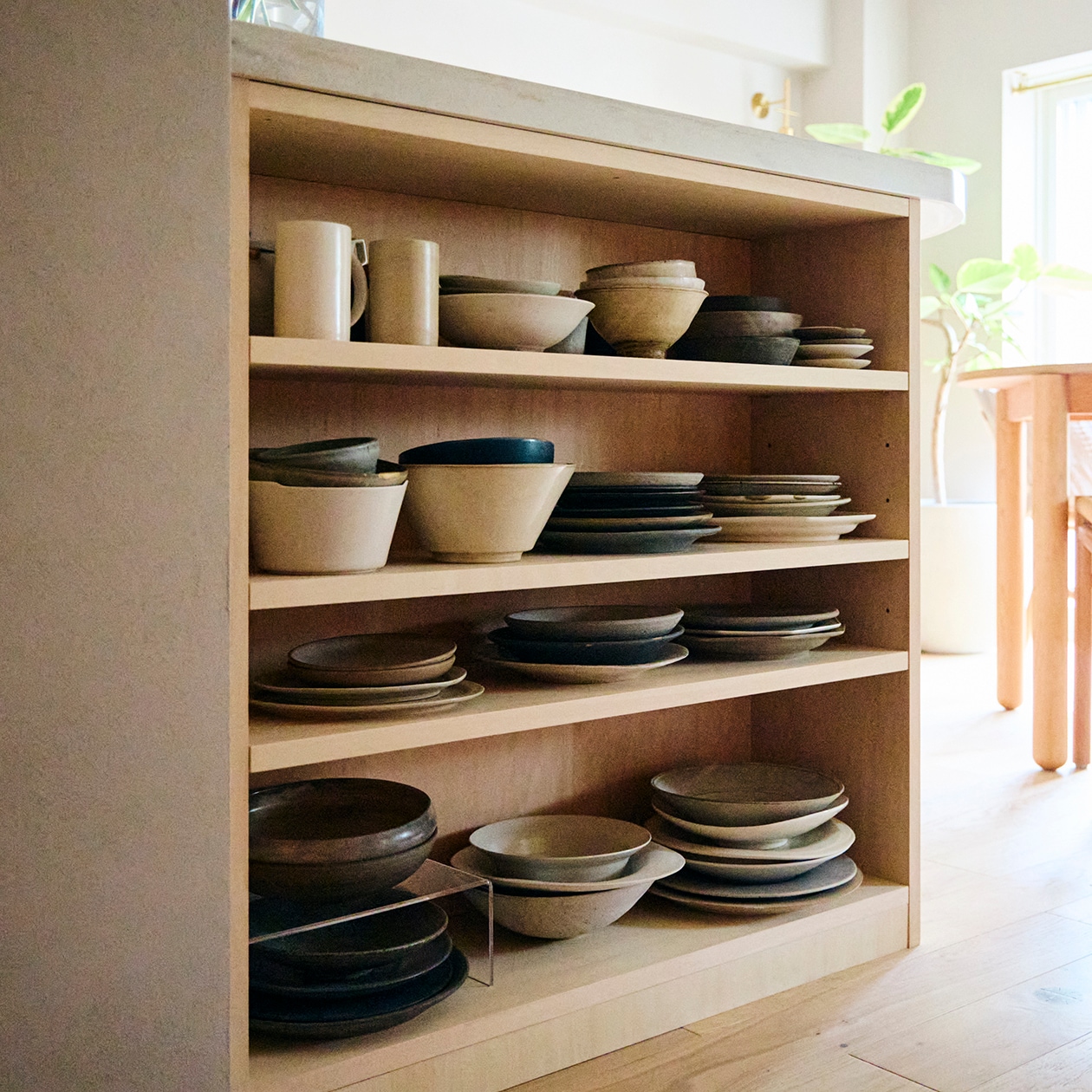 住みたい空間をつくりあげた部屋 ｜ スタッキングシェルフ、ステンレス ユニットシェルフ ほか_B89beI