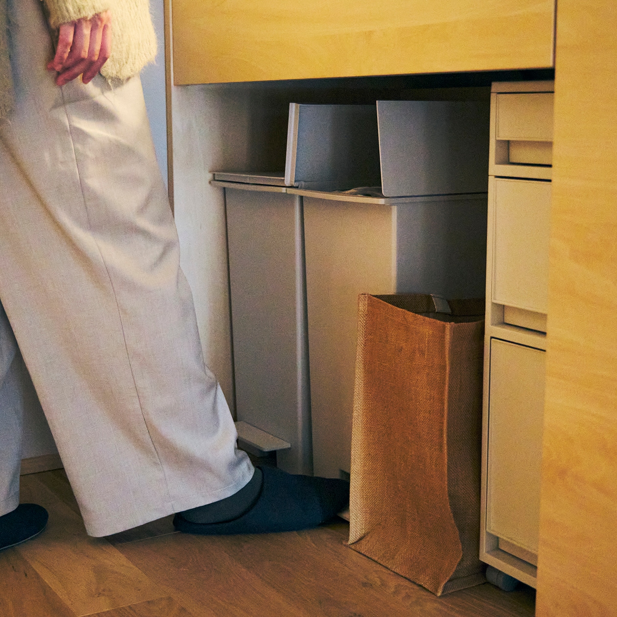 住みたい空間をつくりあげた部屋 ｜ スタッキングシェルフ、ステンレス ユニットシェルフ ほか_CF8z1F