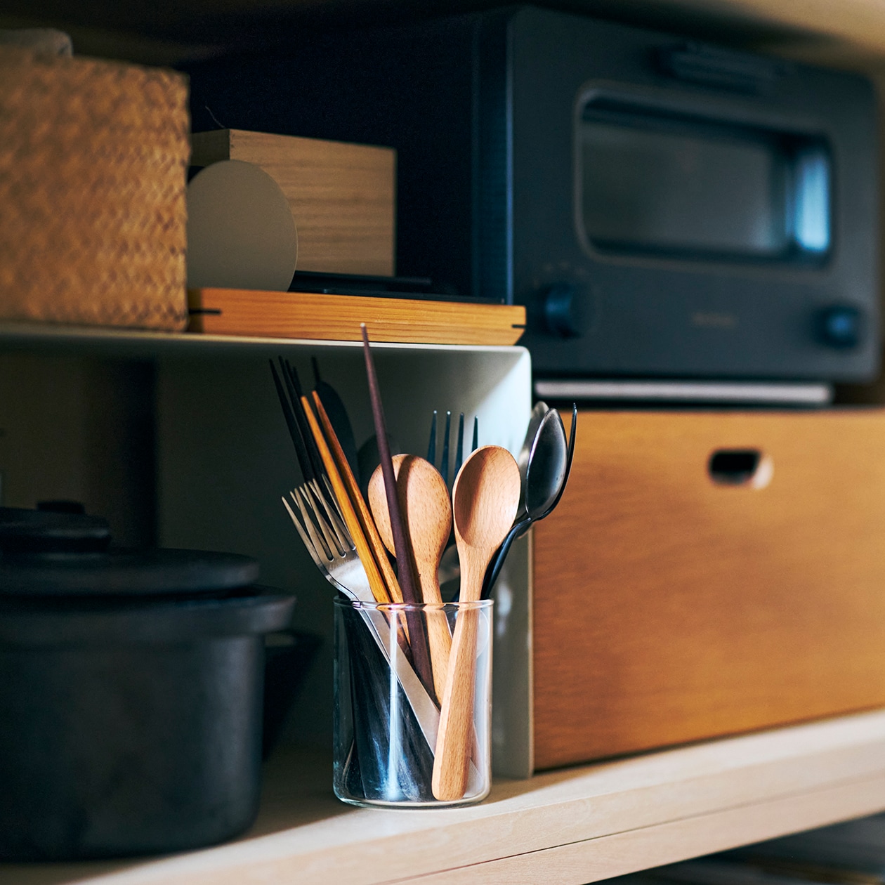 住みたい空間をつくりあげた部屋 ｜ スタッキングシェルフ、ステンレス ユニットシェルフ ほか_HV0j1C