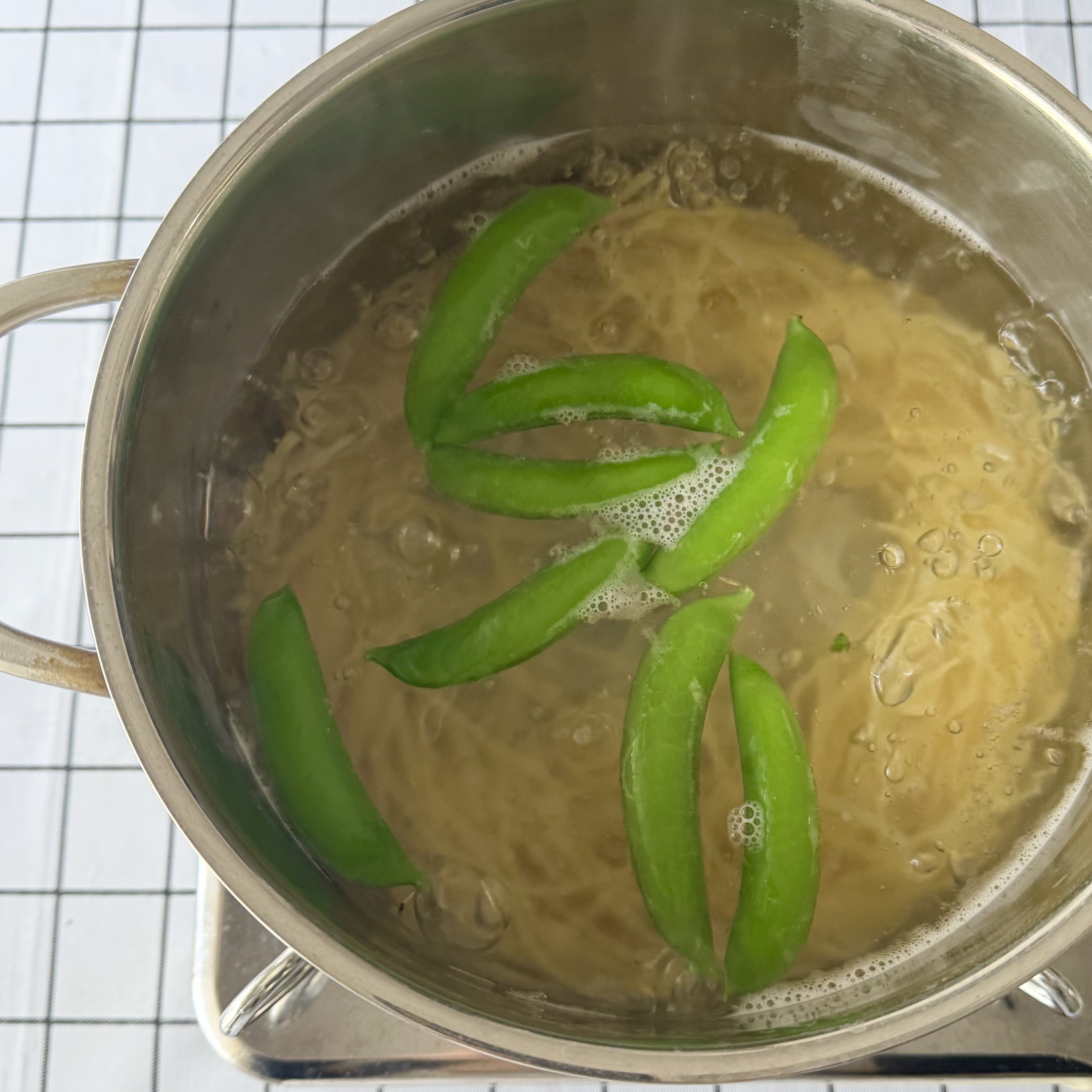 あえるだけで本格派の「レモンクリームパスタ」と一緒に食べたいサラダ_ust4Xk