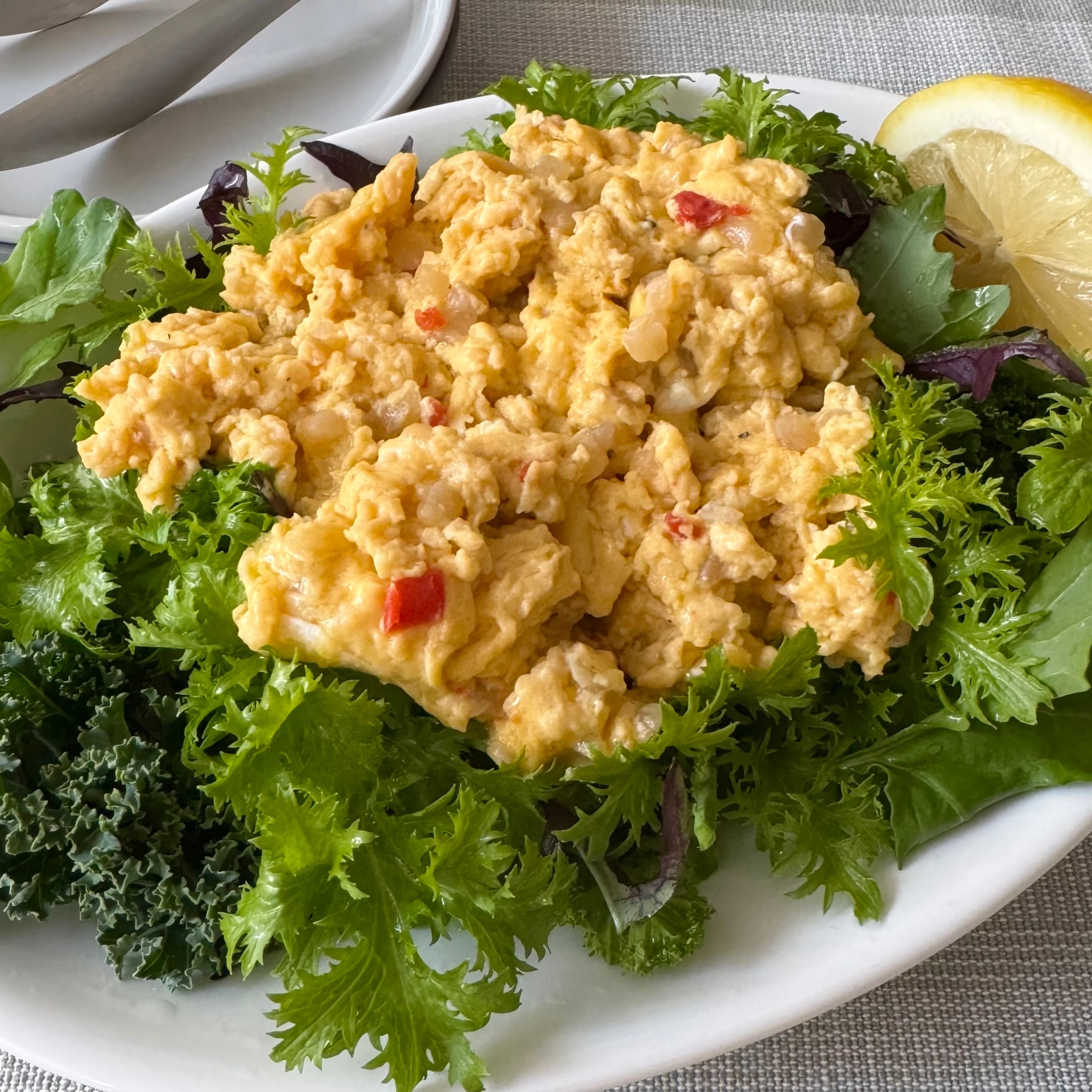 あえるだけで本格派の「レモンクリームパスタ」と一緒に食べたいサラダ_DEI3Ps