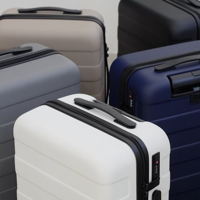 公式SNSで人気だった商品 8選_ivlzq8