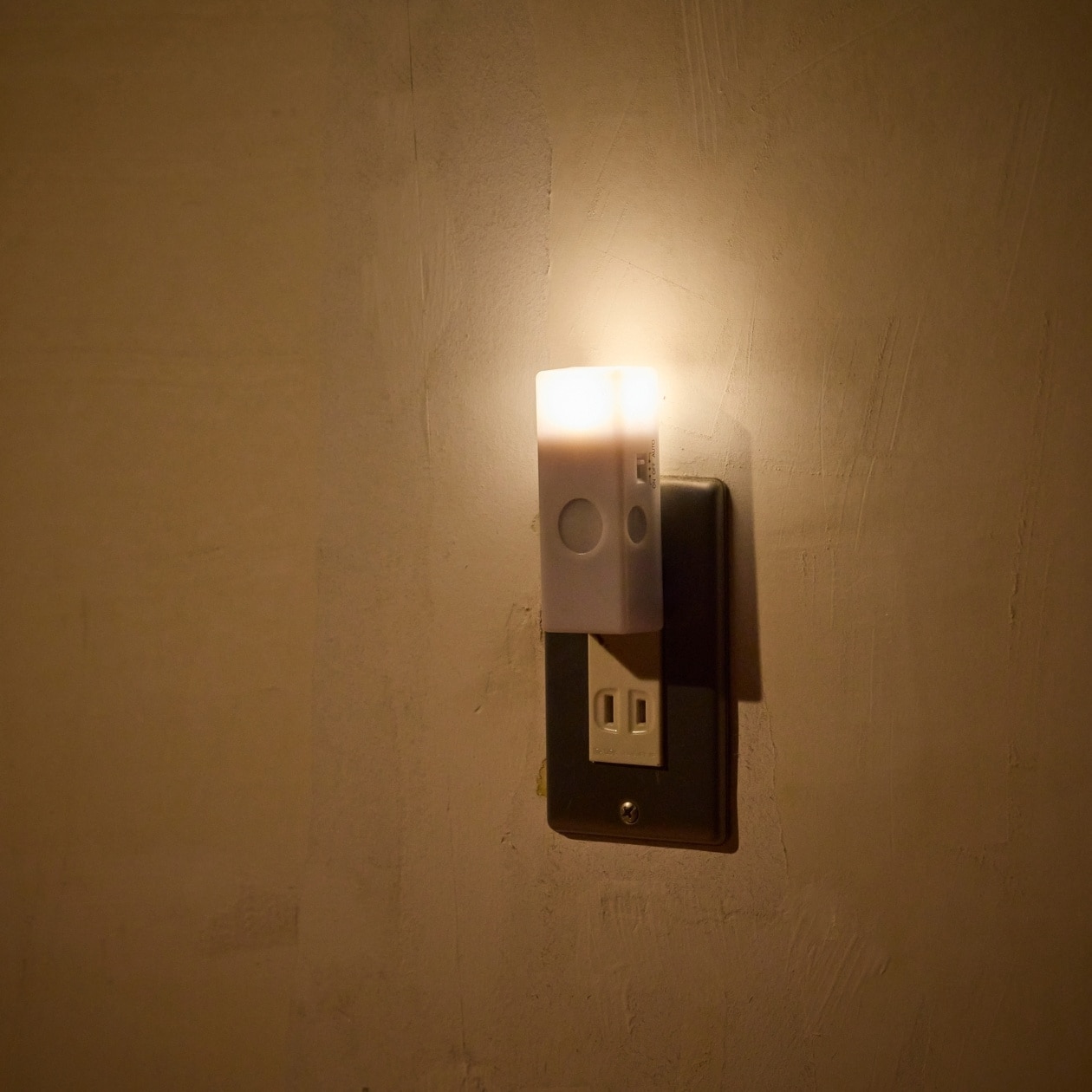 みんなの「買ってよかった」人気家電 ｜ 頭皮ケアブラシ、深型ホットプレートほか_Wjos91