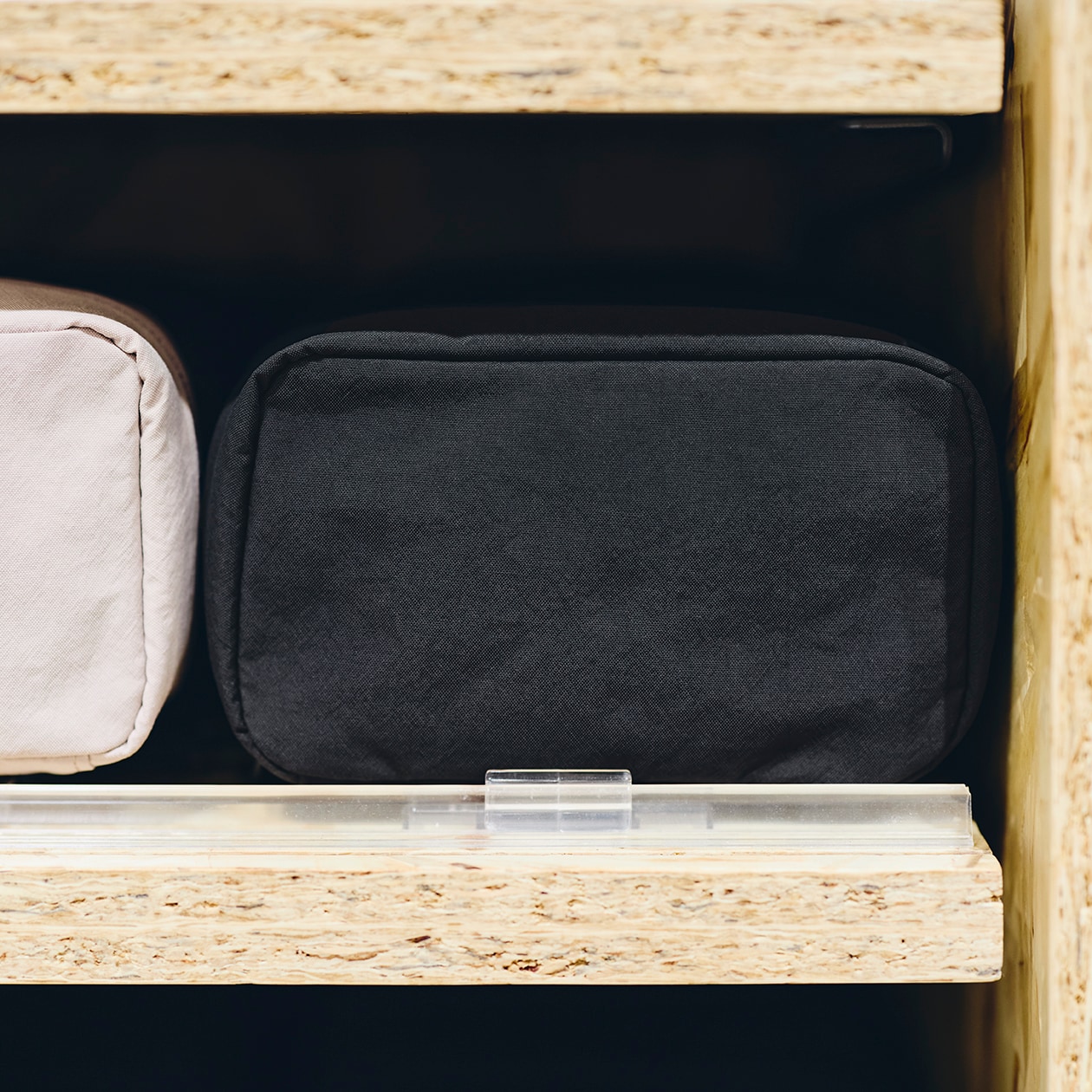 旅行好きスタッフが、無印良品週間で買いたいトラベル用品 ｜ ポーチ、ショルダーバッグ、仕分けケースなど_ai98Wl