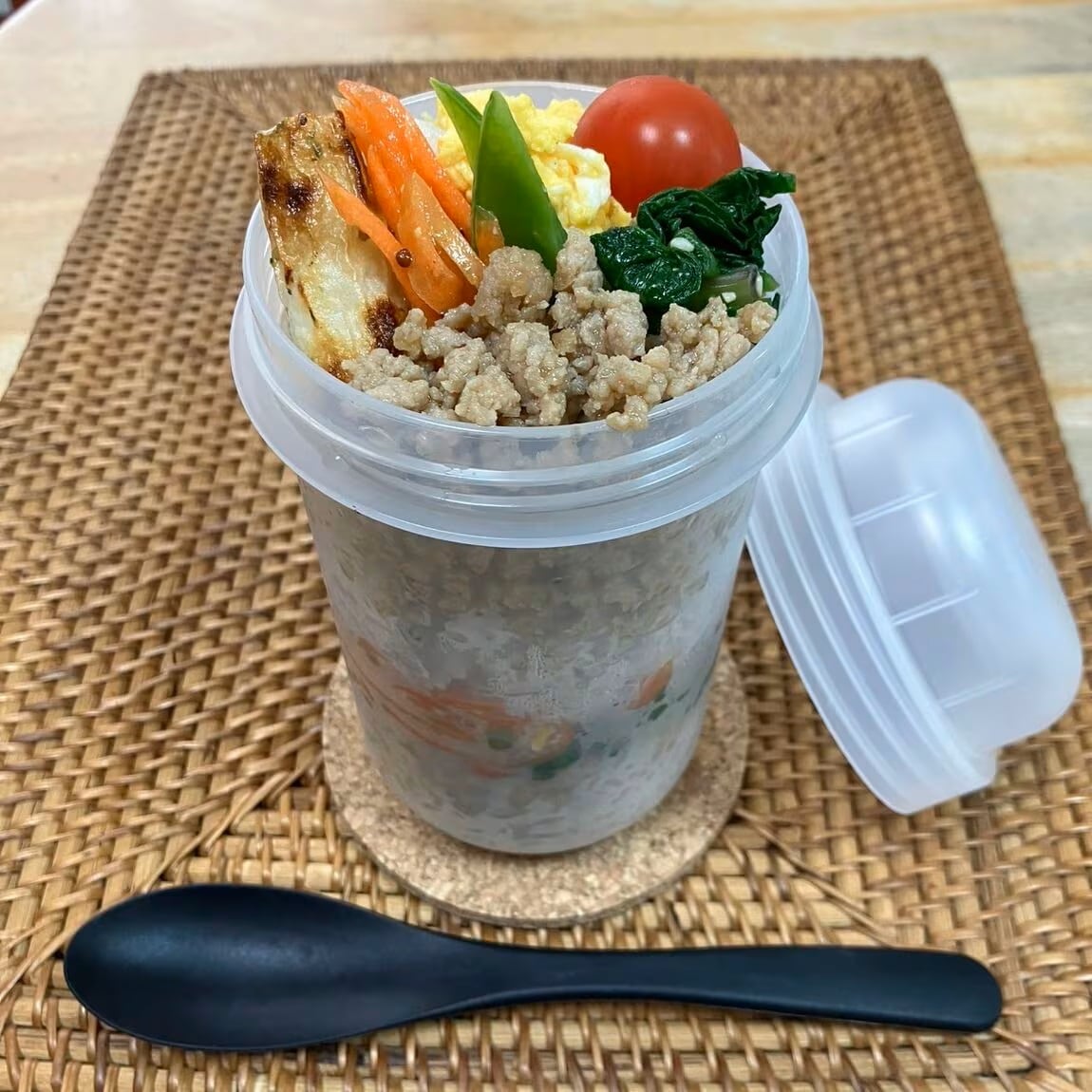 【スタッフの買ってよかった】新生活にそろえたい「お弁当グッズ」_gXT10U