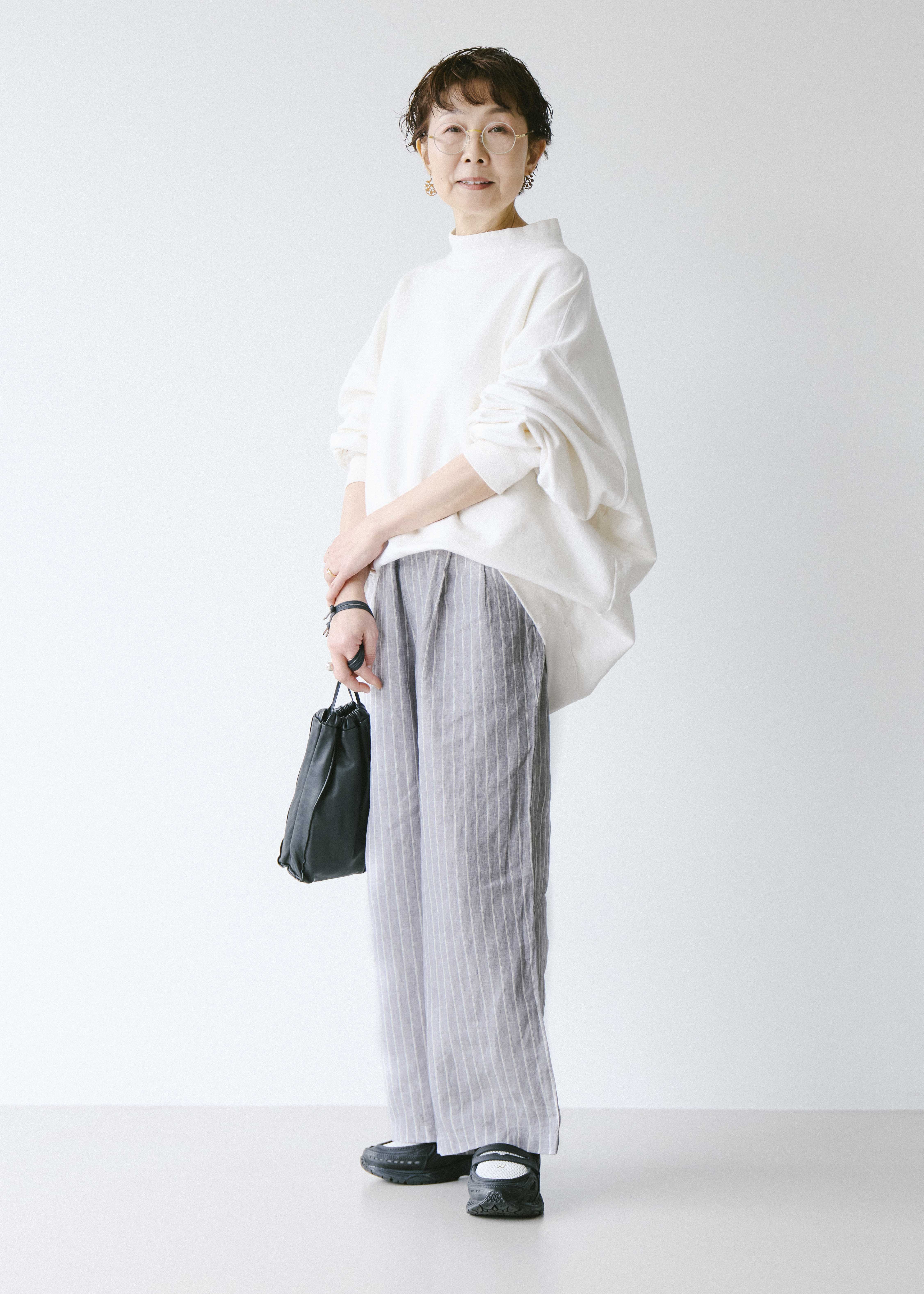 モノトーンを軸に、遊び心を ｜ スタッフのリアルな着こなし_uhNE9G