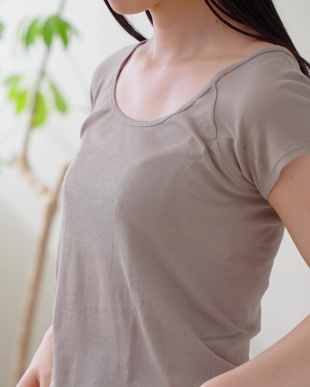 早めに備える、汗対策に便利なアイテム 5選_02ch1J