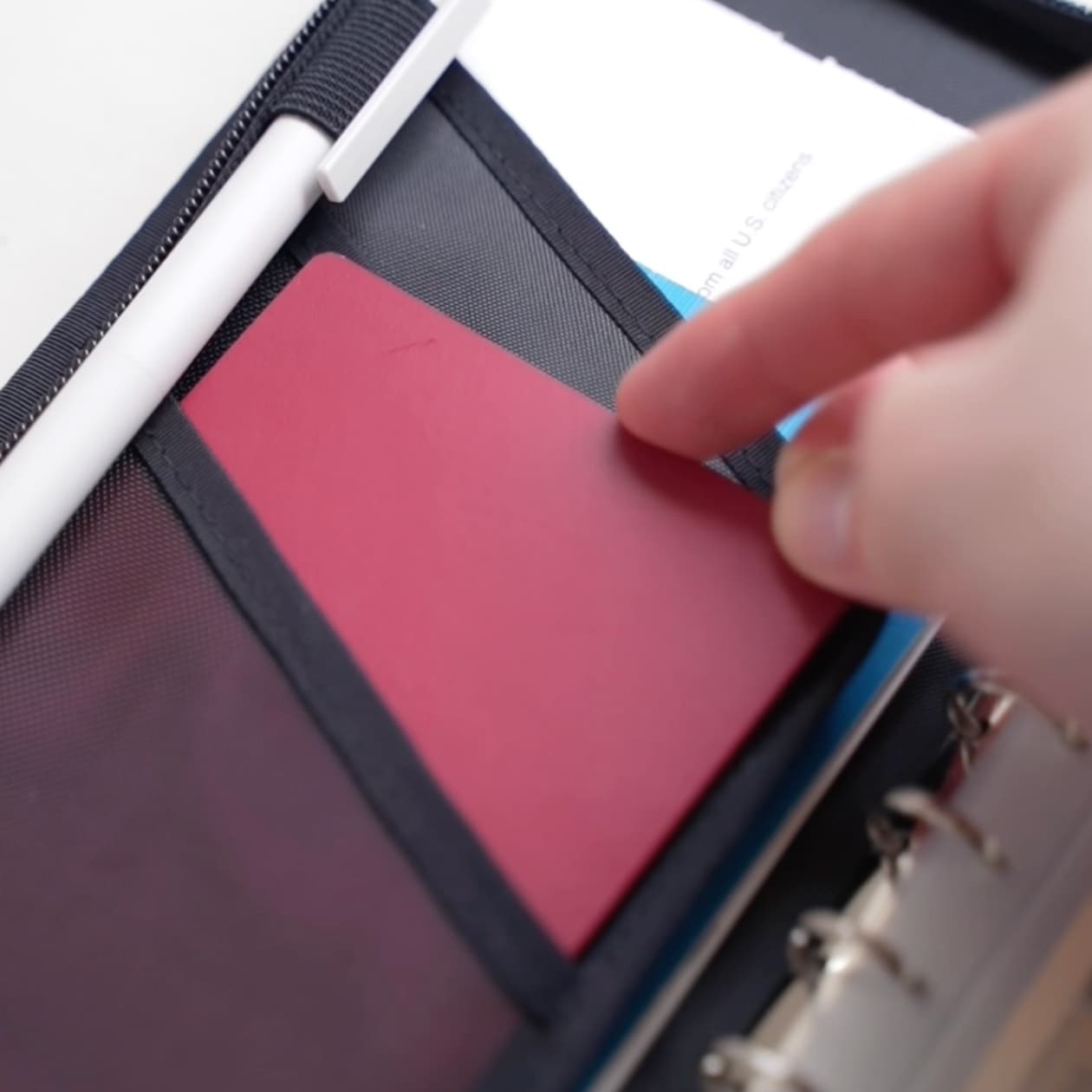 無印良品　ポリエステル パスポートケース クリアポケット付　お金の管理