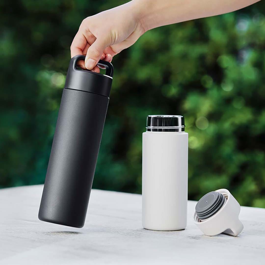 暑くなる日のおでかけに、持っておきたい三つのもの_f1sPdB