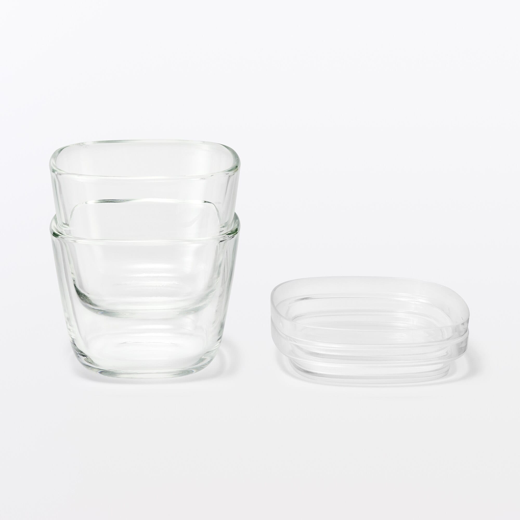 無印良品　蓋をしたままレンジで使える 耐熱ガラス容器