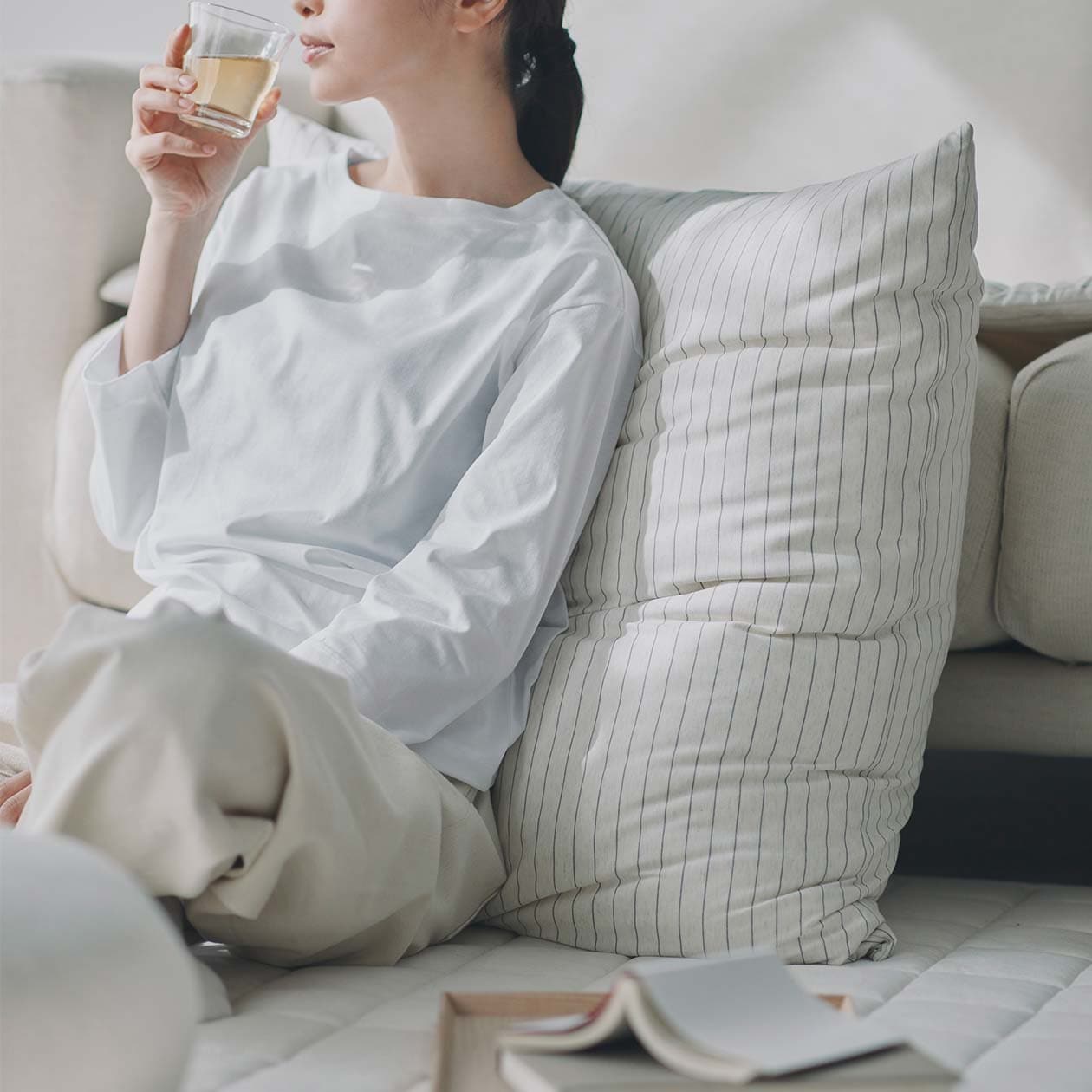 暑い夜にもすっと眠れる、三つの整えかた_QZBxX3