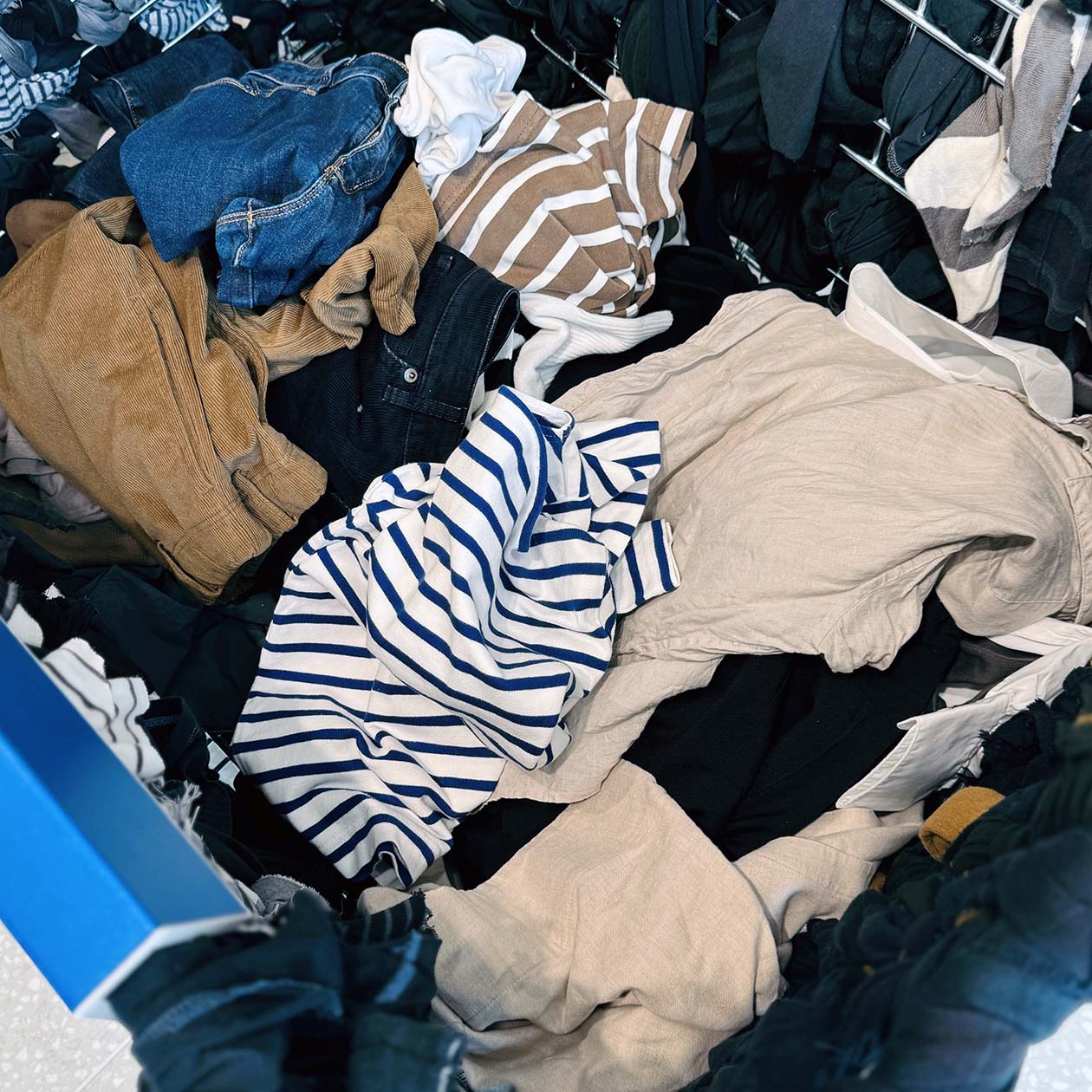 ReMUJI（衣服リユース）｜「もう着ない服」から「出会いなおしたい服」へ_Fk7J5x