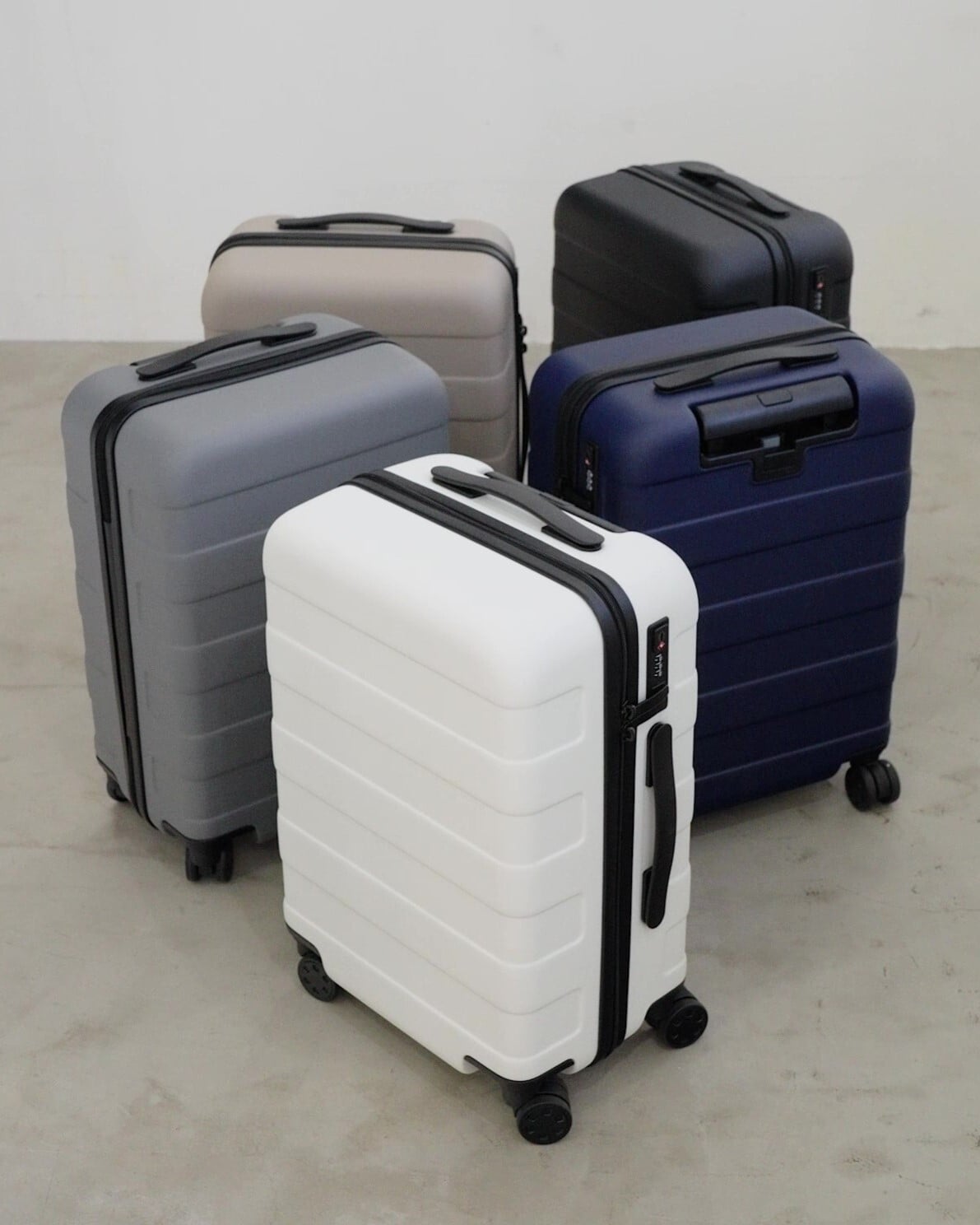 「キャリーケース」がリニューアル。4つの新色も登場_LDo0Lo