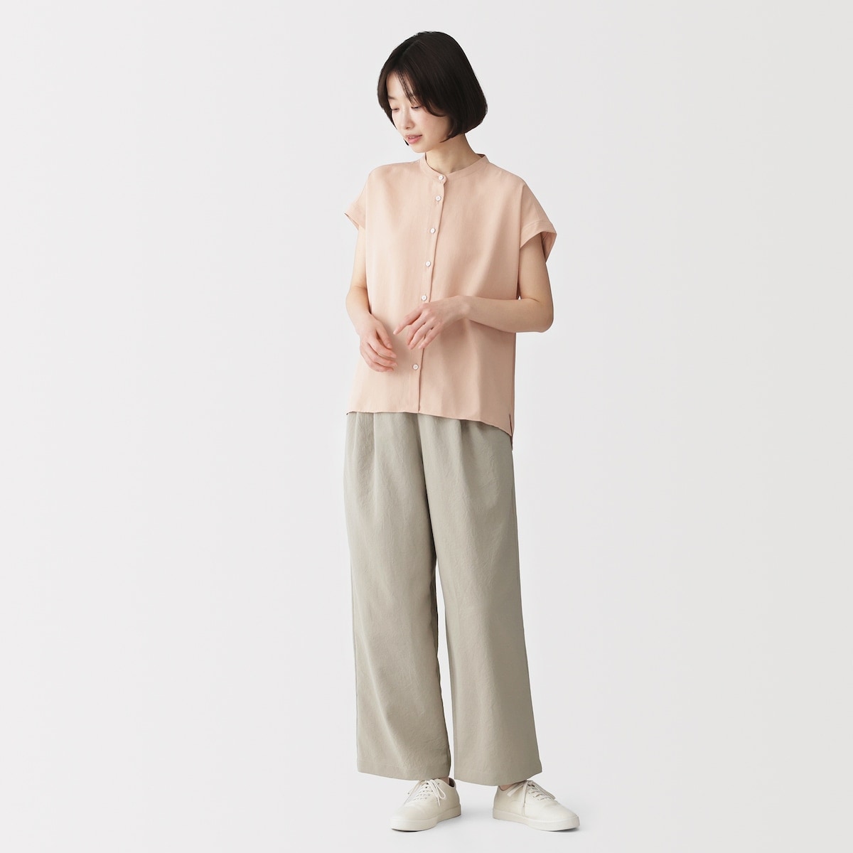 無印良品の風を通す イージーパンツ