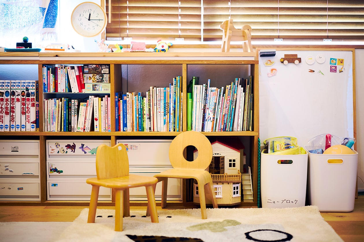 親子三代で愛着を継ぎ、手を加えてきた部屋_lVY8js