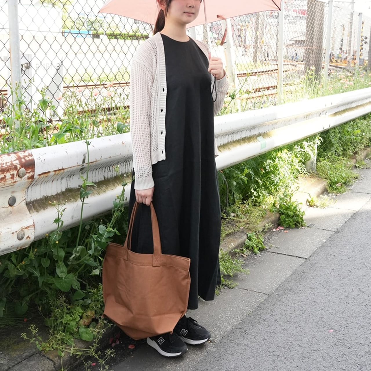 六月、いま身につけたい服と小物_TBc1LK