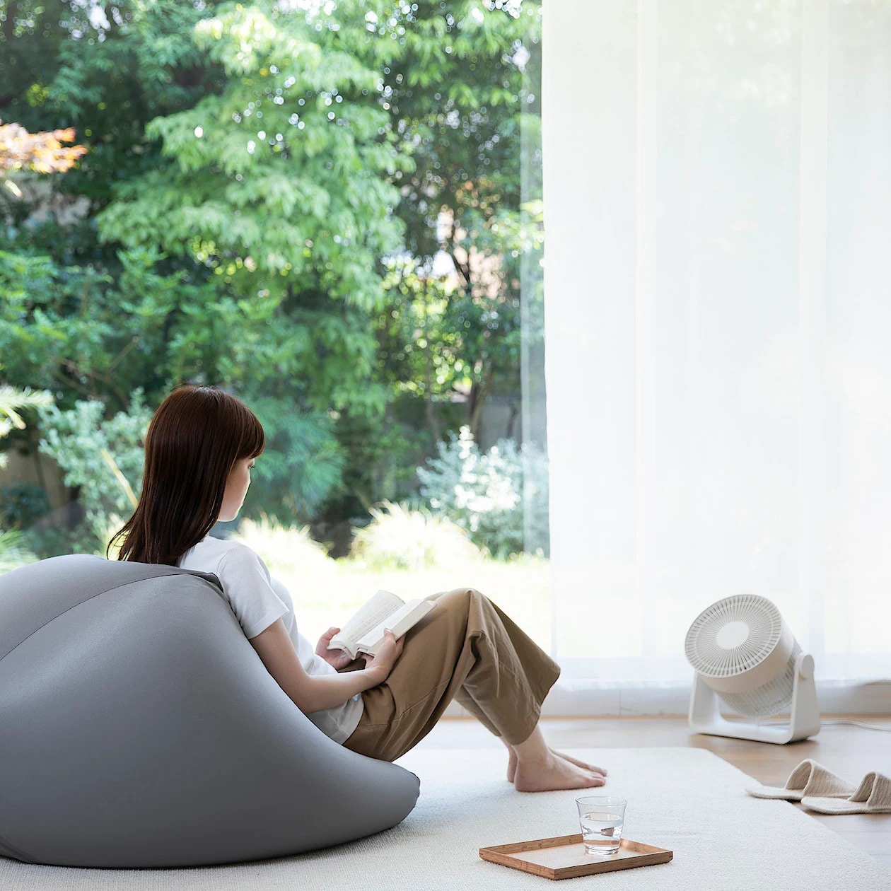 無印良品の体にフィットするソファとサーキュレーター