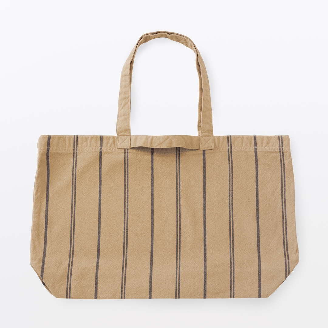 無印良品の『綿　製品洗い　ストライプ　横型トートバッグ』