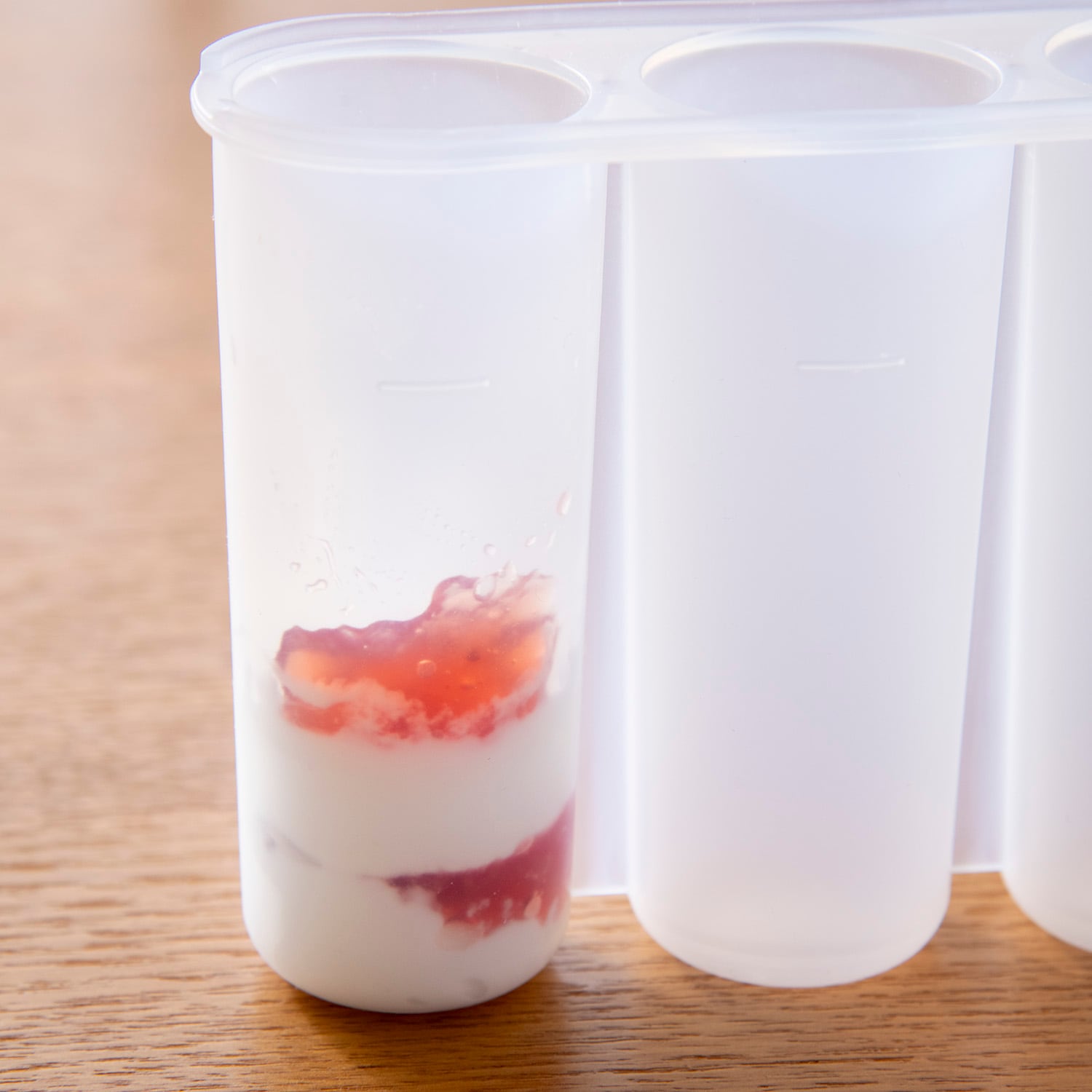 無印良品_『アイスバーも作れる製氷器』でつくる「ヨーグルトフルーツアイス」
