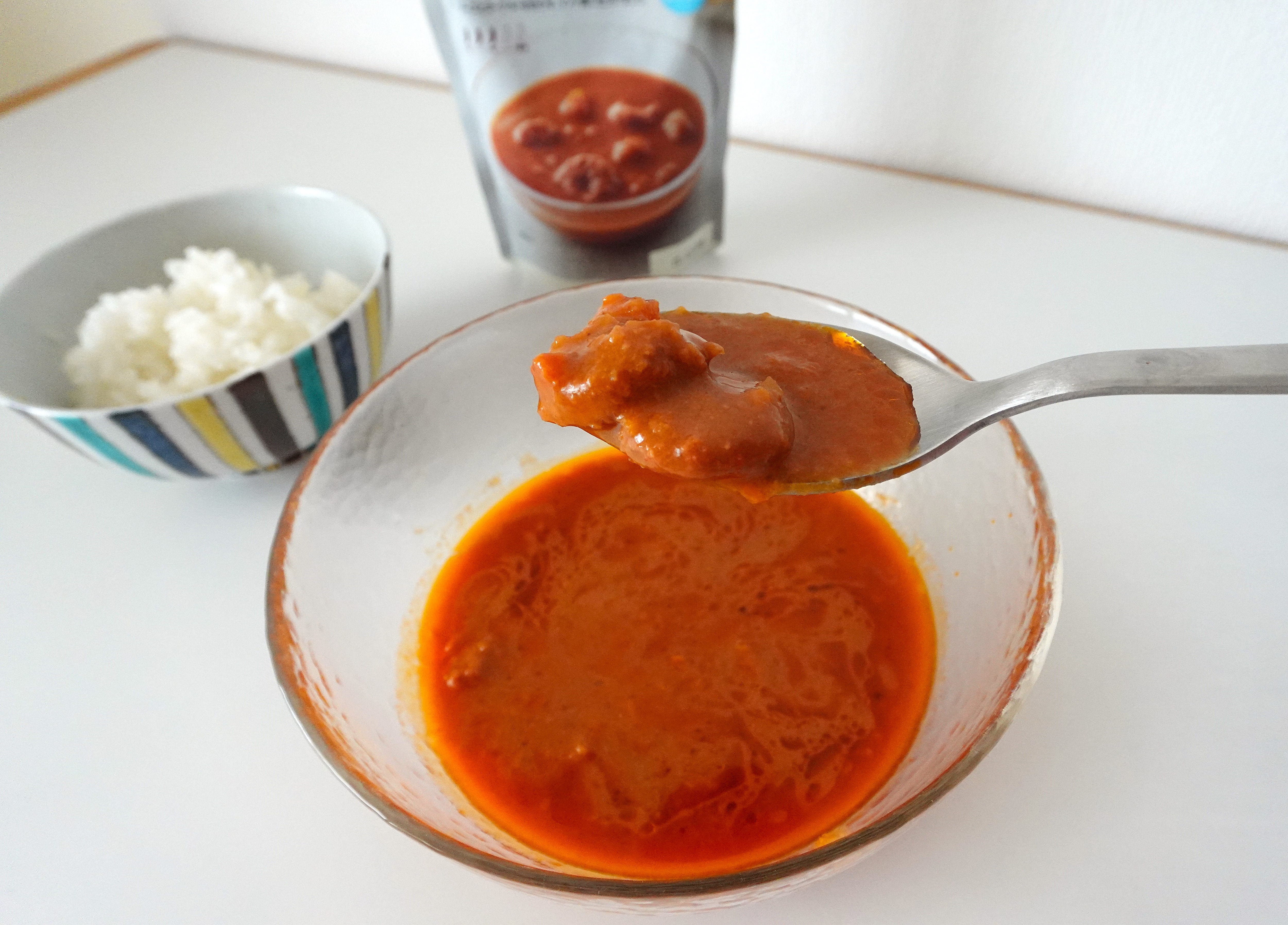 無印良品_素材を生かした 冷やして食べる えびとトマトのカレー