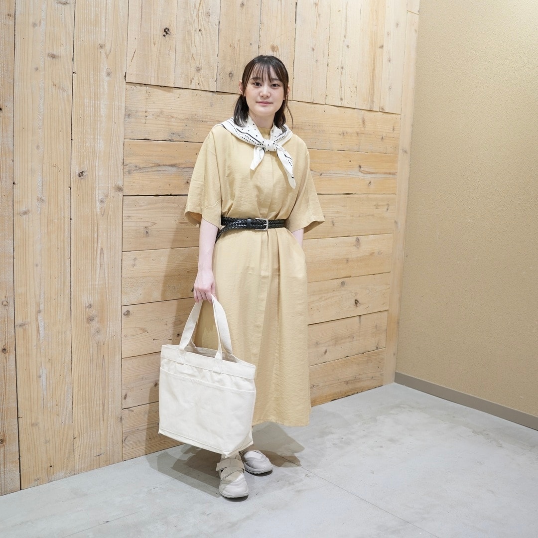 無印良品の『婦人 なめらか 五分袖ワンピース』