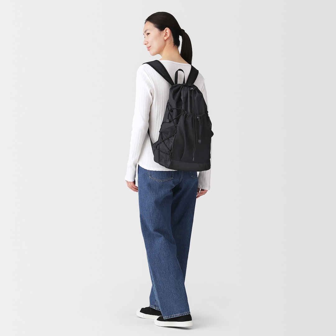無印良品の撥水リップストップ リュックサック