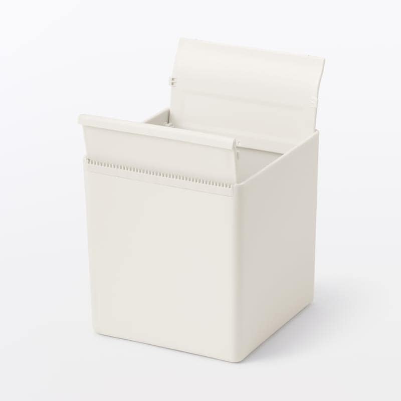 無印良品の 卓上用 トイレットペーパーケース