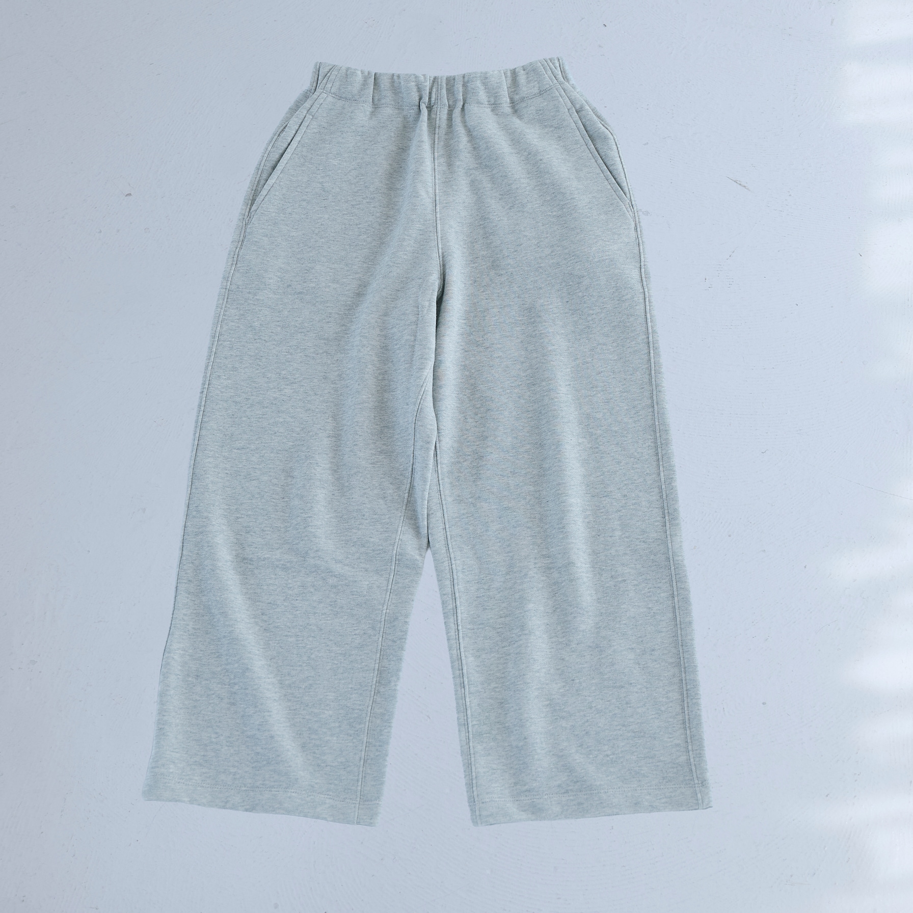 無印良品の 裏毛スウェットワイドパンツ