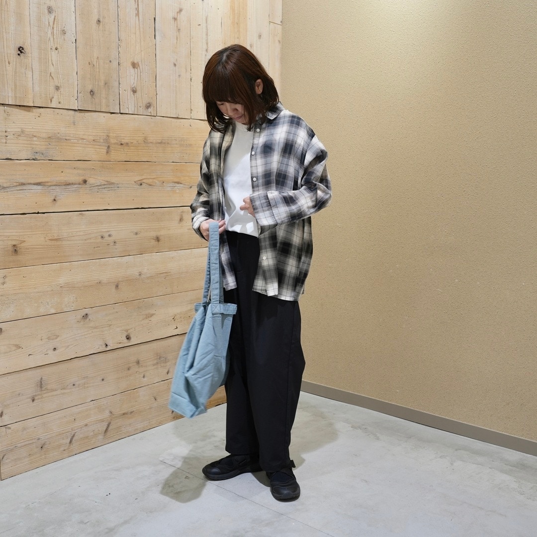 無印良品の『婦人 涼感汗じみしにくいクルーネック半袖Tシャツ』