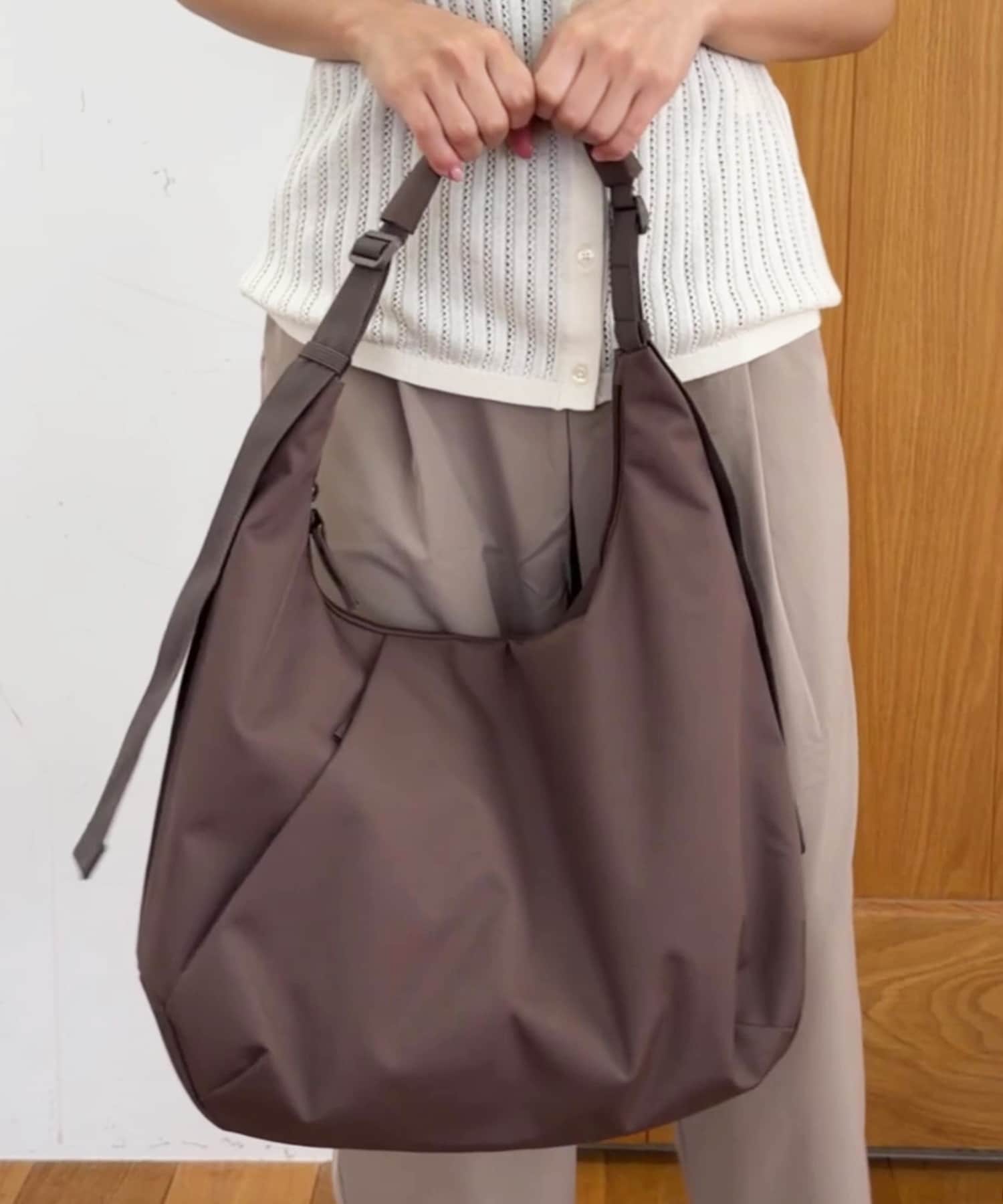 無印良品の撥水 再生ポリエステル ワンショルダー バッグ