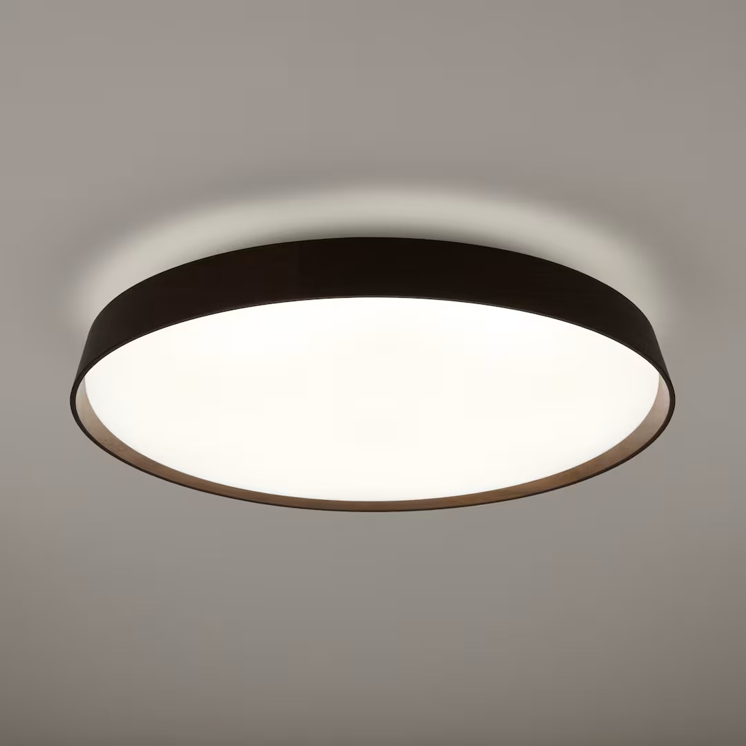無印良品のＬＥＤ木製シーリングライト　調光調色機能付