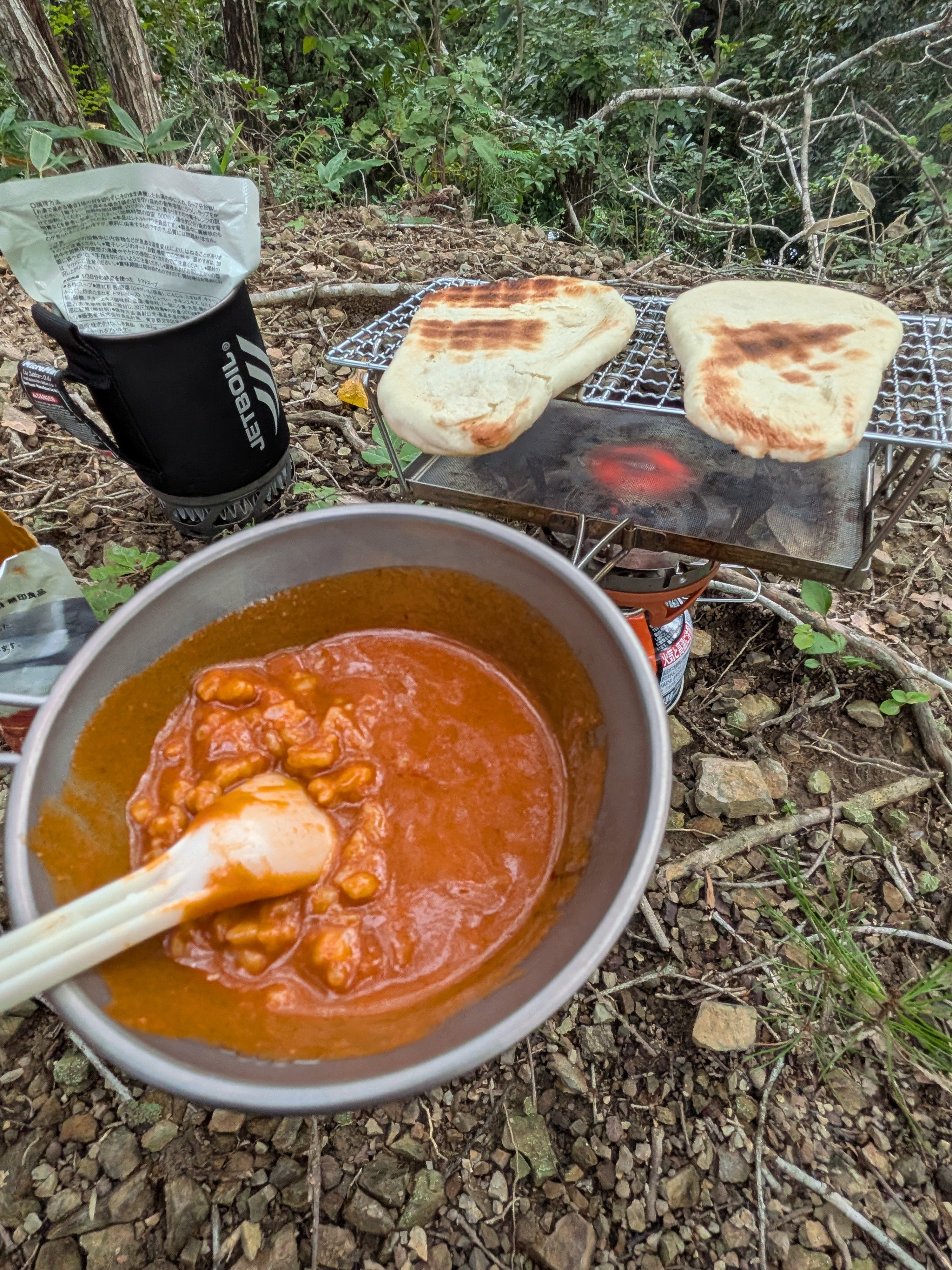 無印良品の素材を生かしたカレー バターチキンとナン