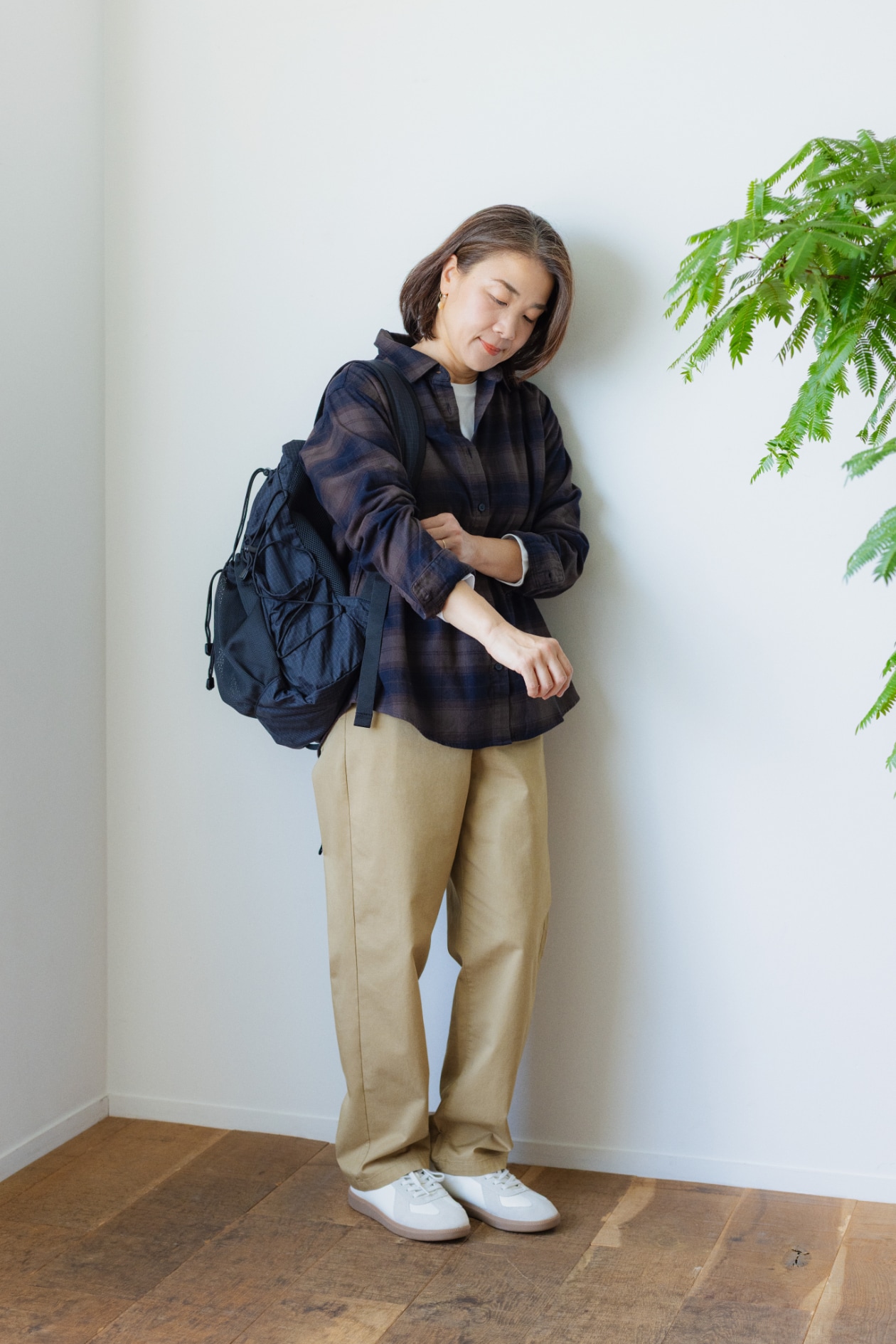 無印良品の婦人 洗いざらし コットン イージーテーパードパンツ