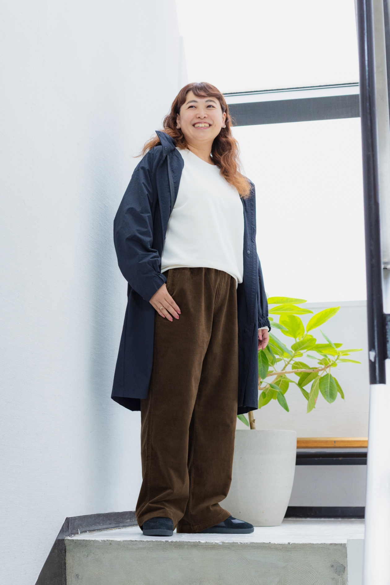無印良品の婦人 ストレッチコーデュロイ イージーストレートパンツ