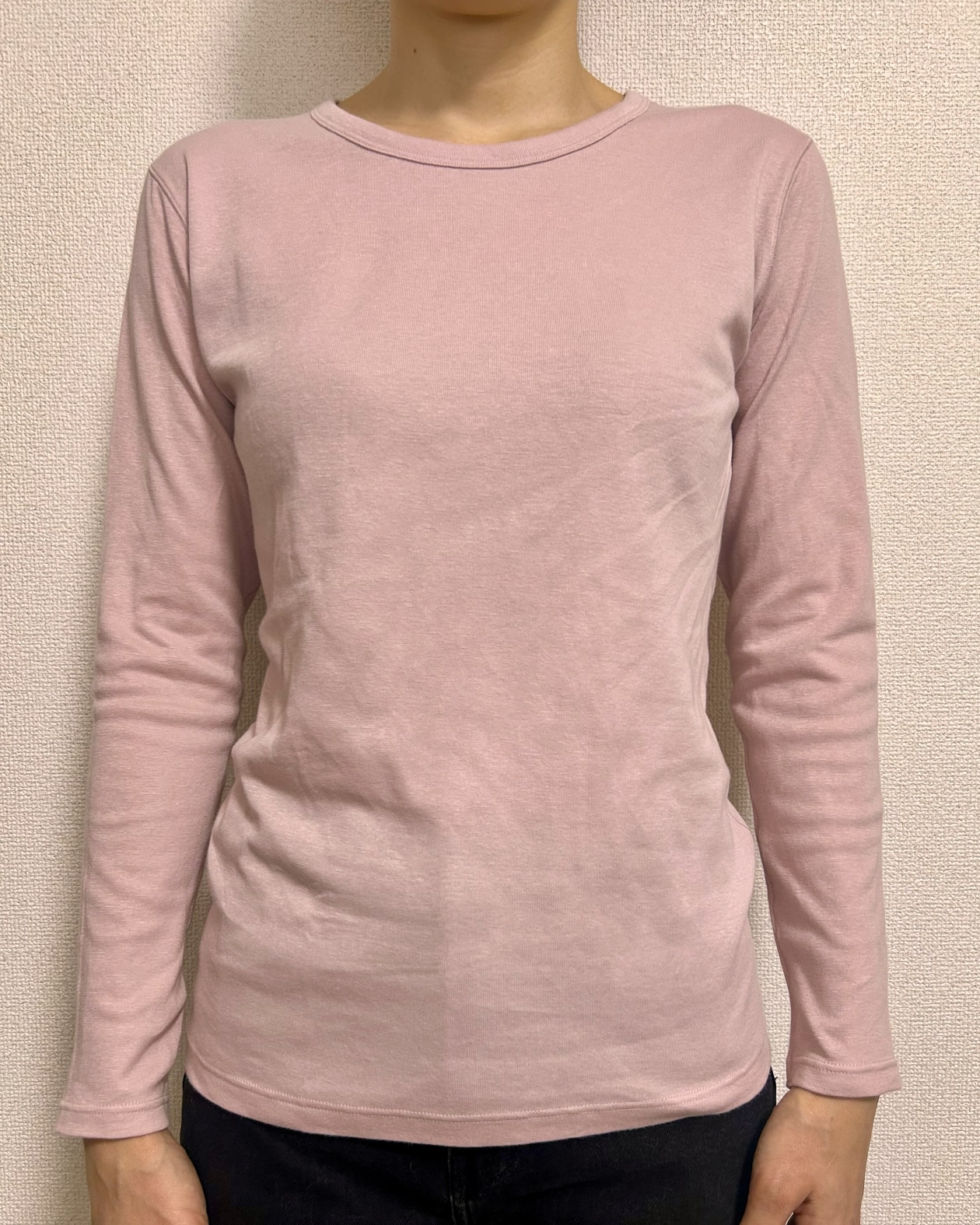 無印良品のあったか綿 厚手 クルーネック長袖Tシャツ ライトピンク
