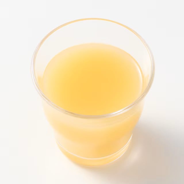 無印良品の果汁100％ジュース りんご