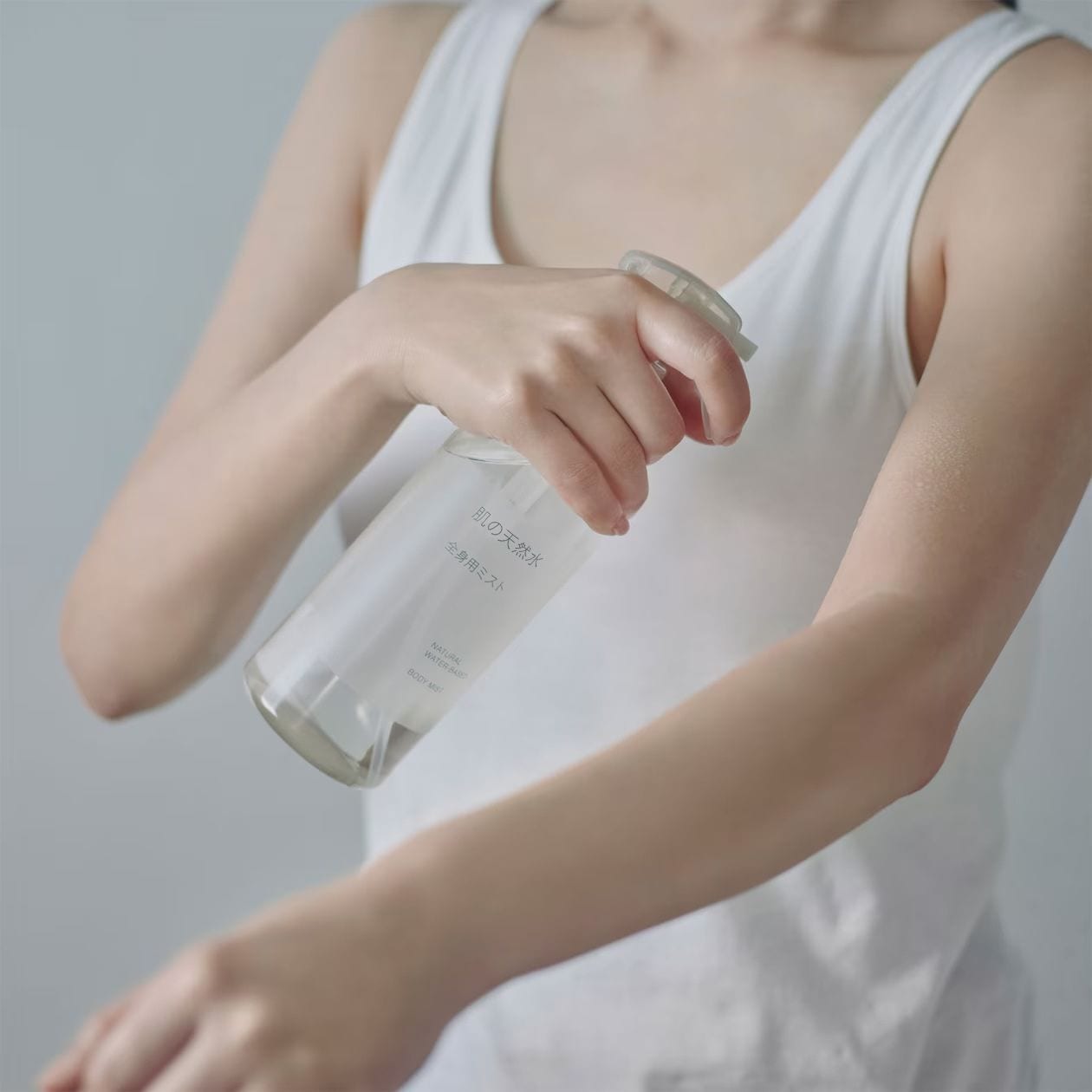 無印良品の『肌の天然水 全身用ミスト』